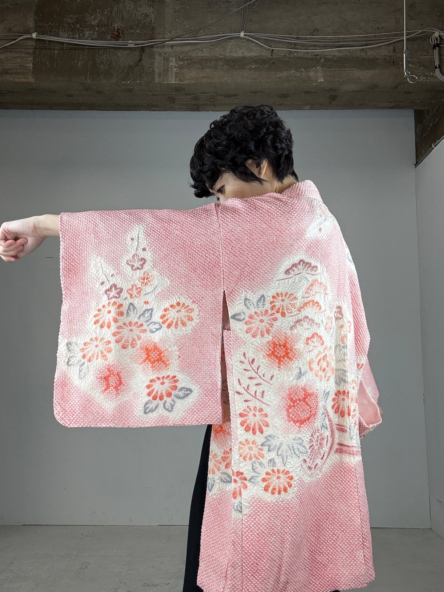 VINTAGE SHIBORI HAORI "mikuruma, hana, pink"