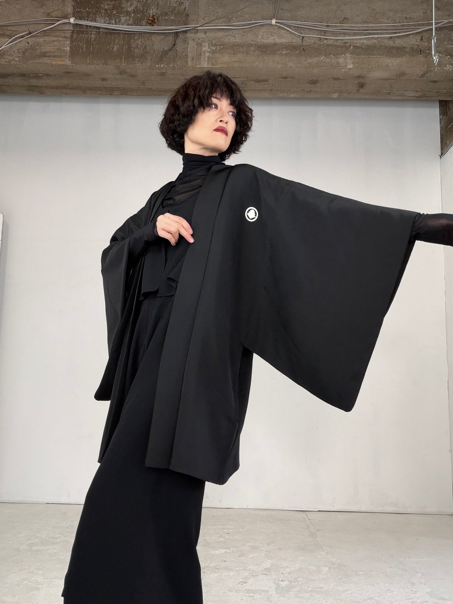 VINTAGE KUROMONTSUKI HAORI "koto-kyoto, KUR105"