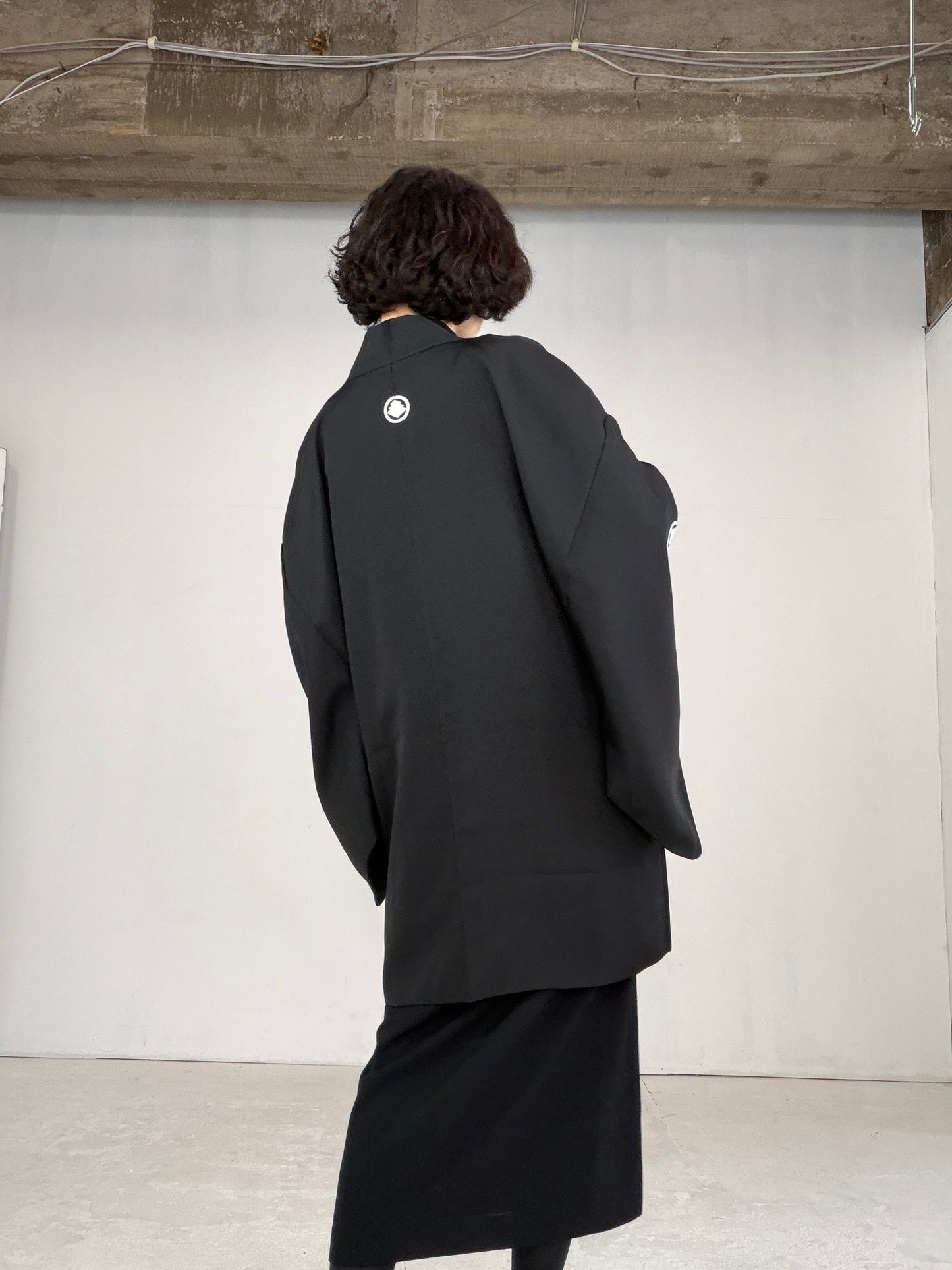 VINTAGE KUROMONTSUKI HAORI "koto-kyoto, KUR105"