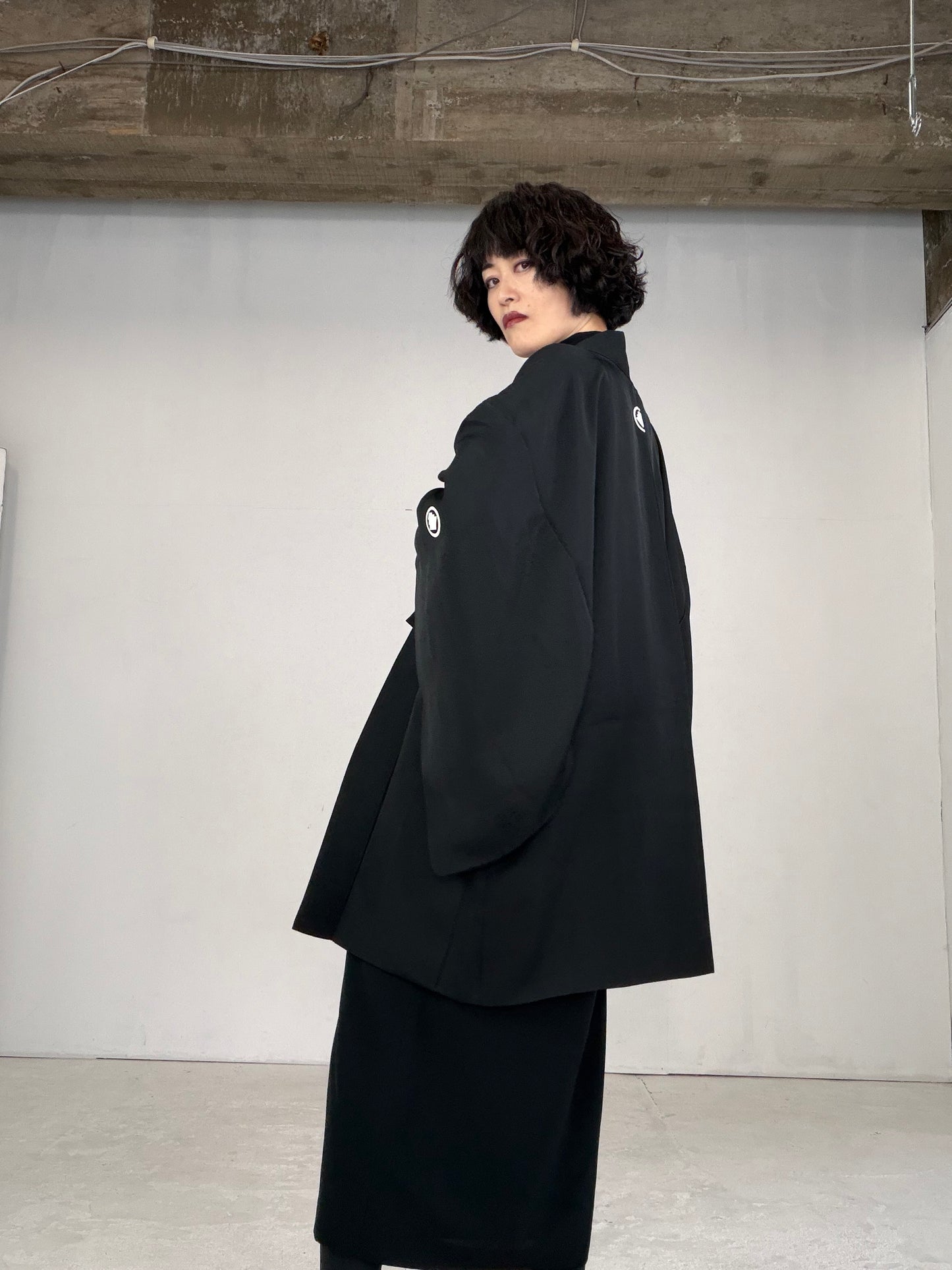 VINTAGE KUROMONTSUKI HAORI "koto-kyoto, KUR105"