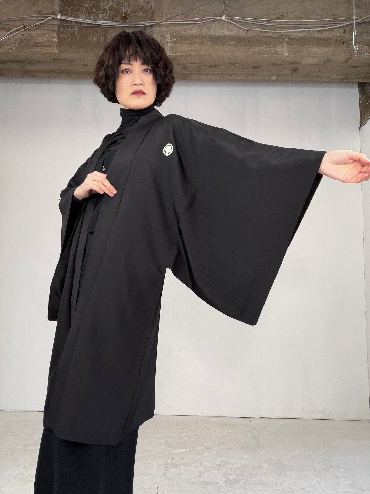 VINTAGE KUROMONTSUKI HAORI "tiger, KUR103" *damage