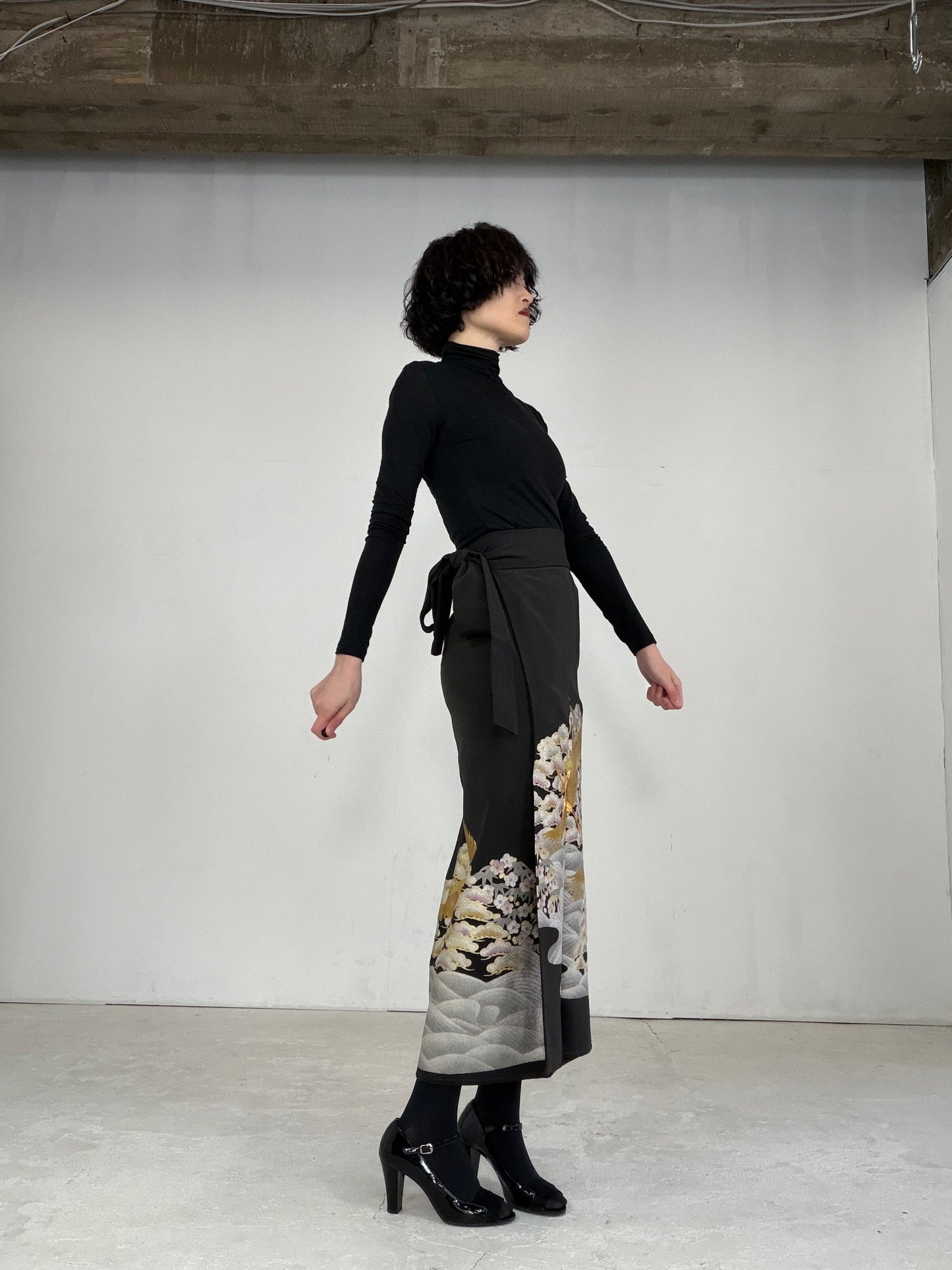 EDO-ZUMA SKIRT UPCYCLED FROM JAPANESE KIMONO "EDO021"