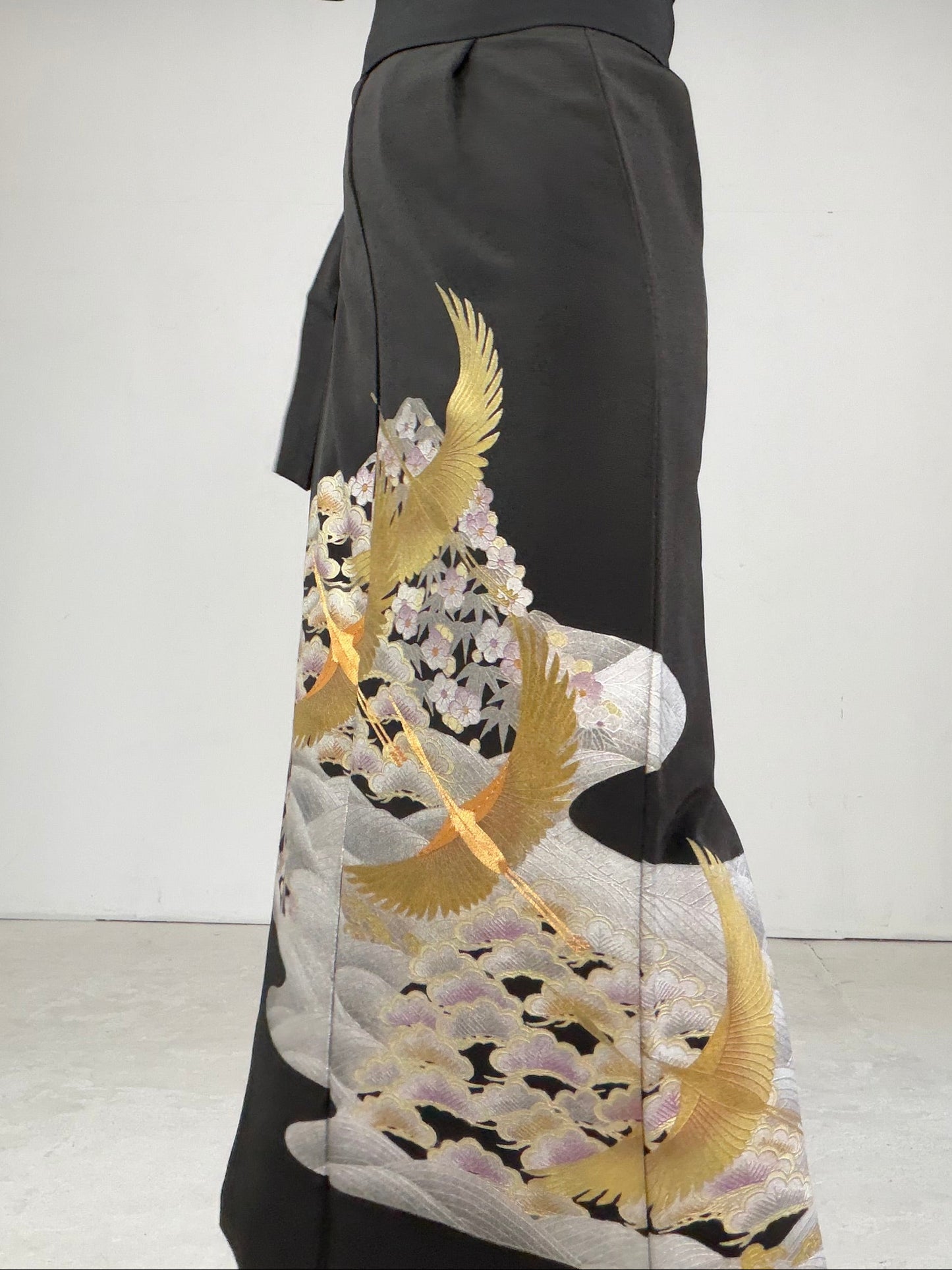 EDO-ZUMA SKIRT UPCYCLED FROM JAPANESE KIMONO "EDO021"