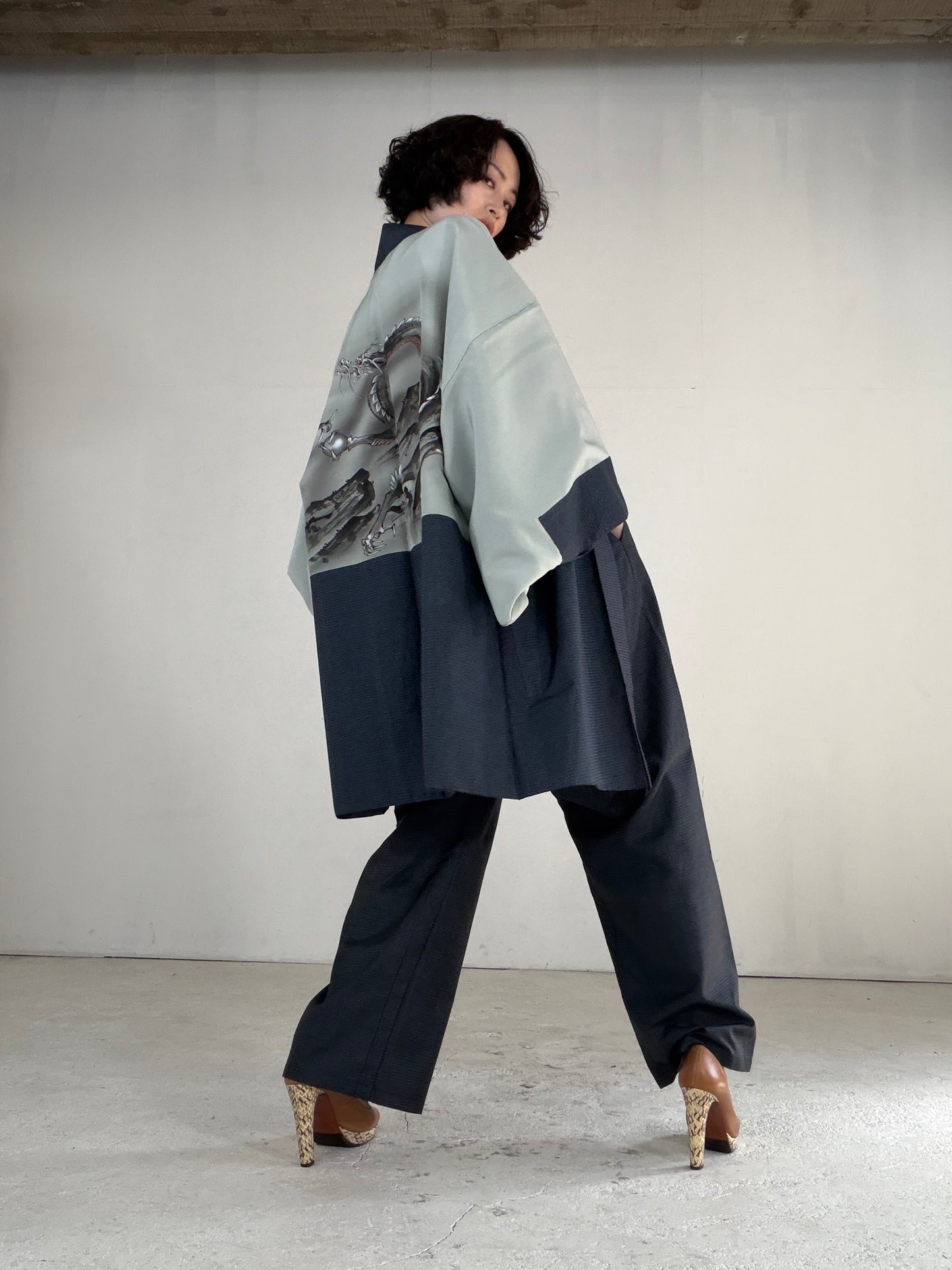 Vintage Oshima Tsumugi Haori & Kimono Pants Set "ASB012" — Upcycled from Japanese Kimono