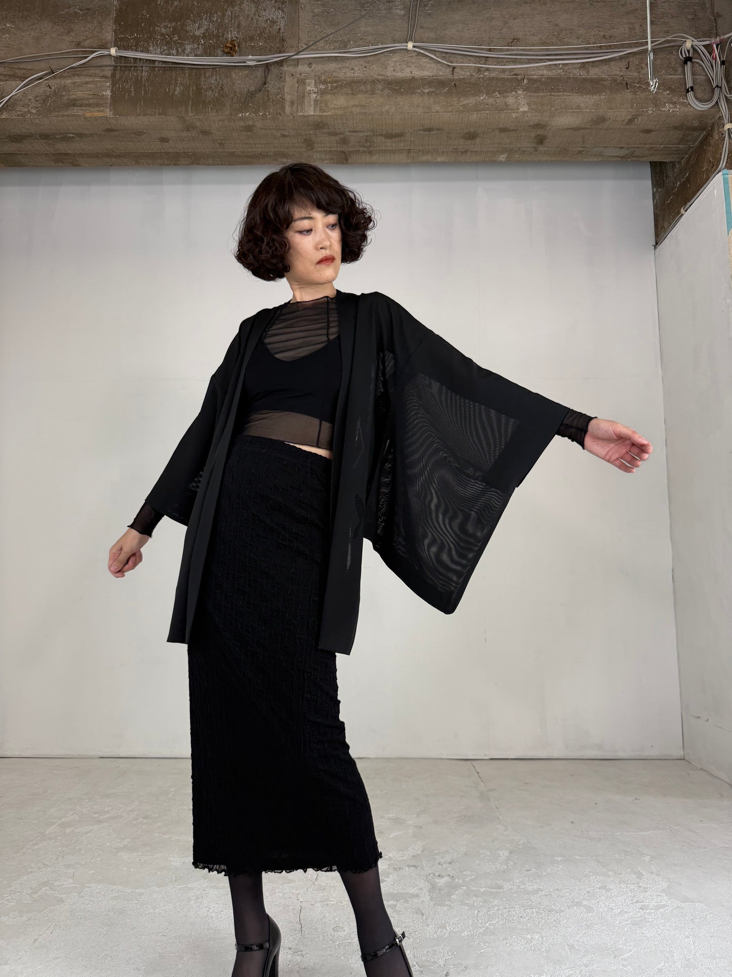 VINTAGE BLACK HAORI SHEER “ro, nami- leaf"