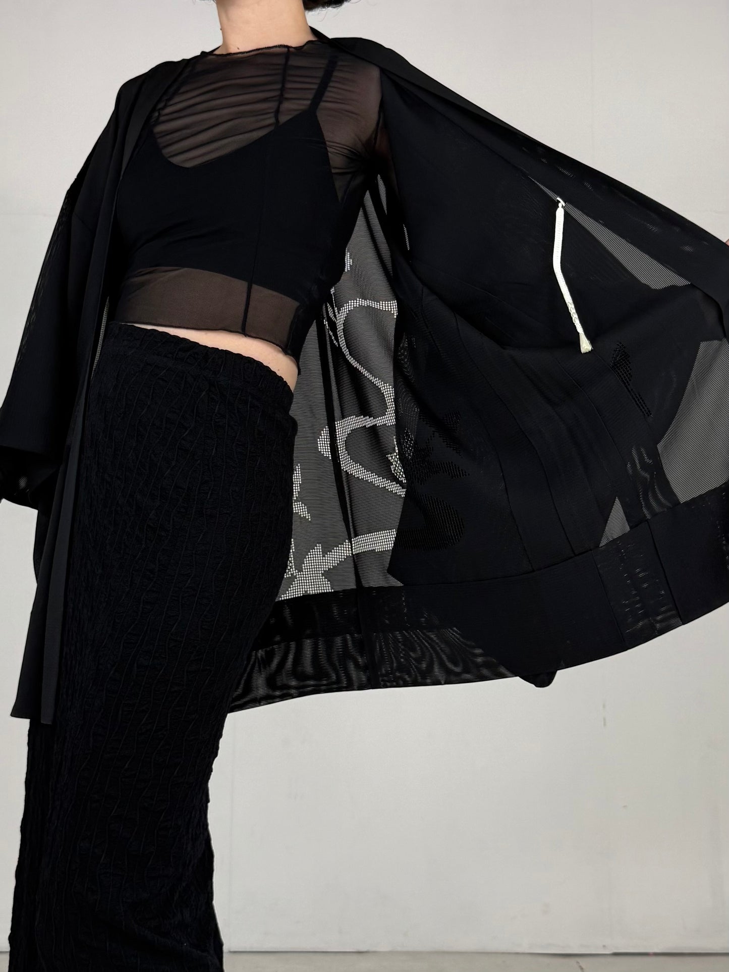 VINTAGE BLACK HAORI SHEER “ro, nami- leaf"