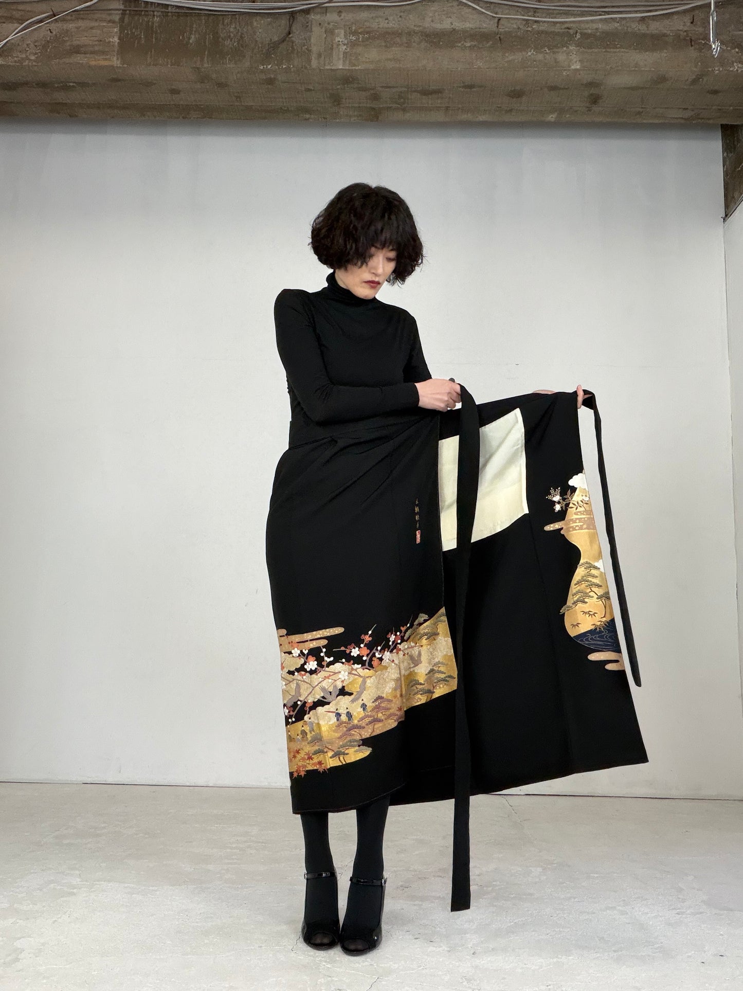 EDO-ZUMA SKIRT UPCYCLED FROM JAPANESE KIMONO "EDO025"