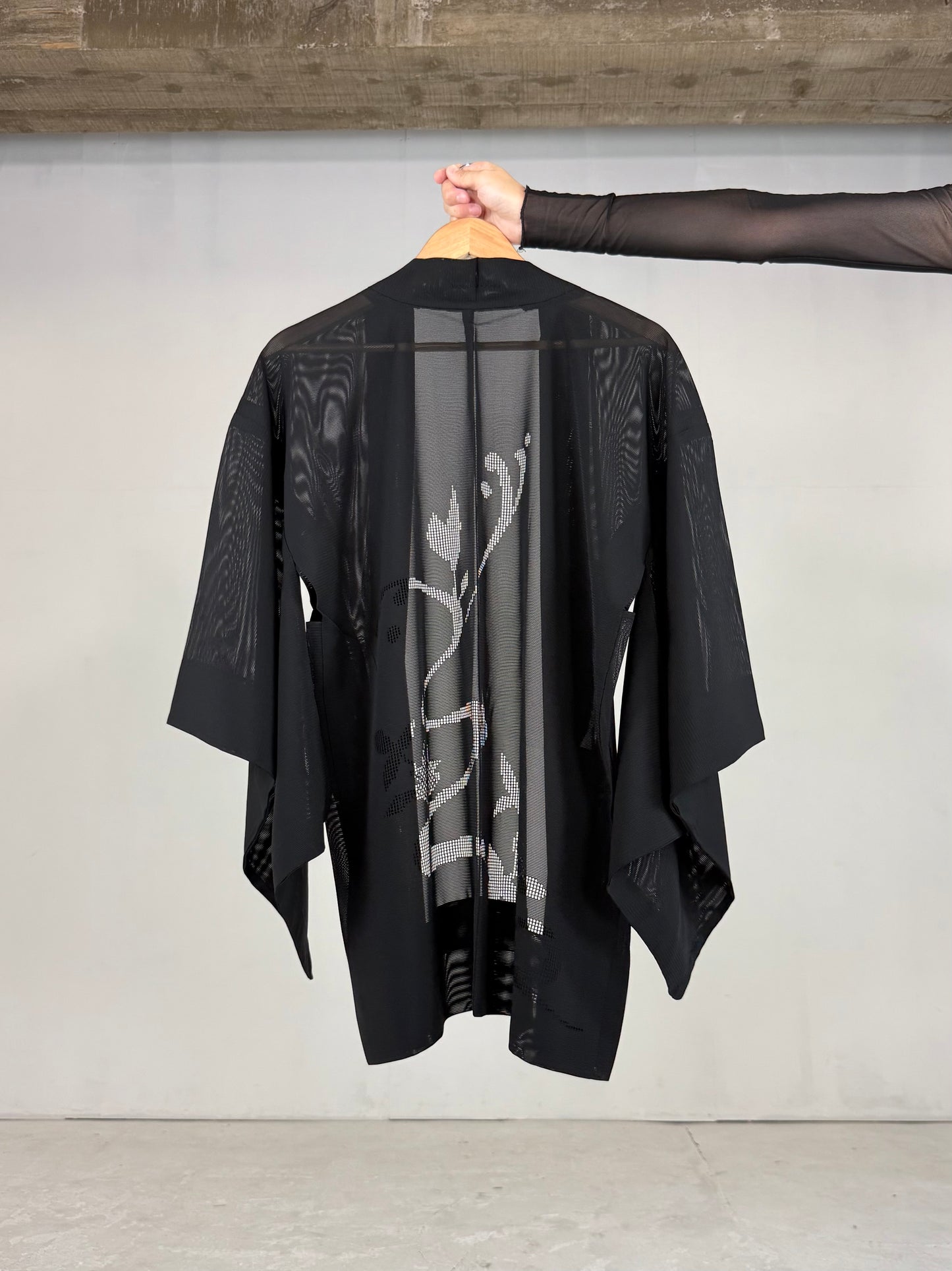 VINTAGE BLACK HAORI SHEER “ro, nami- leaf"