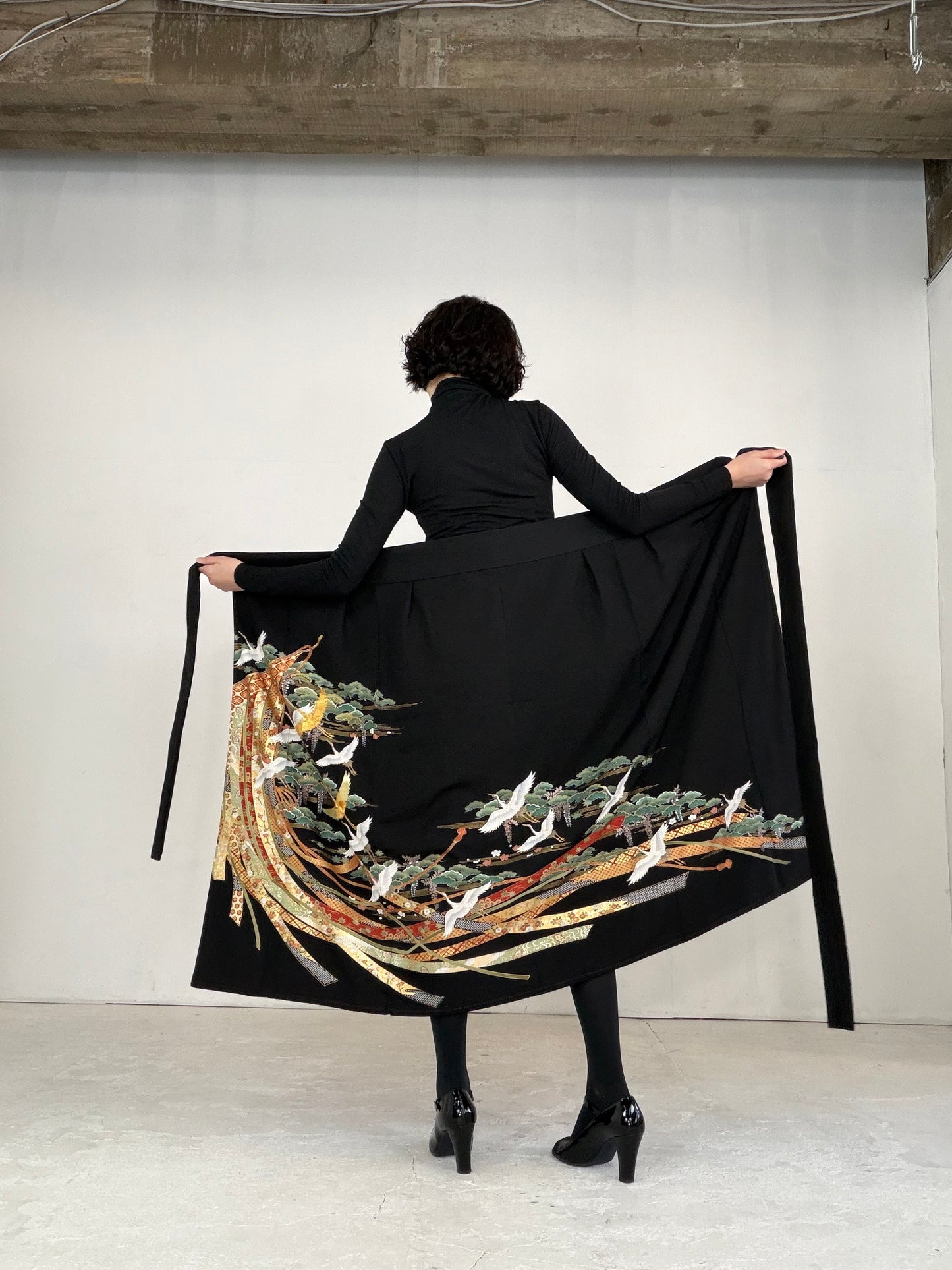 EDO-ZUMA SKIRT UPCYCLED FROM JAPANESE KIMONO "EDO026"