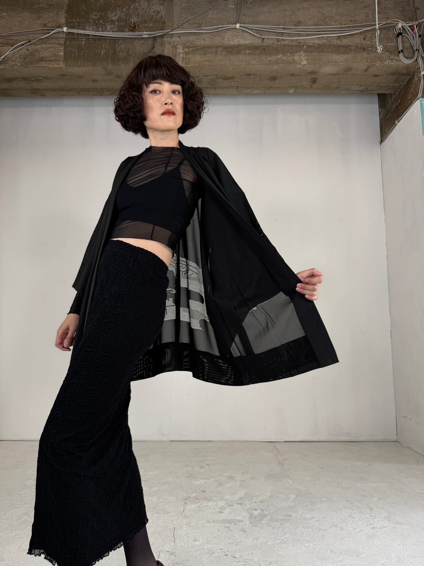 VINTAGE BLACK HAORI SHEER “ro, funade, kamon-tsuta"