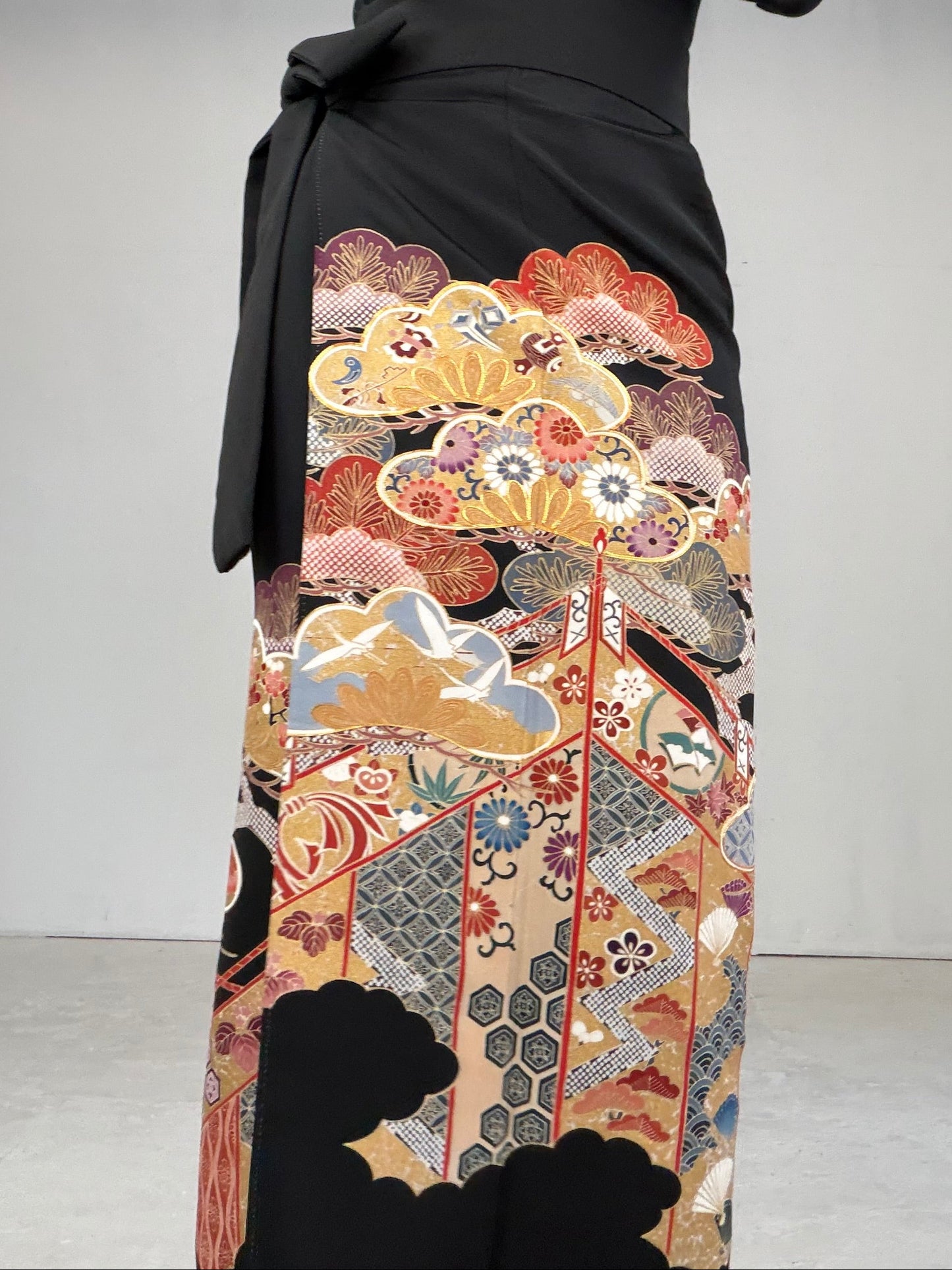 EDO-ZUMA SKIRT UPCYCLED FROM JAPANESE KIMONO "EDO022"