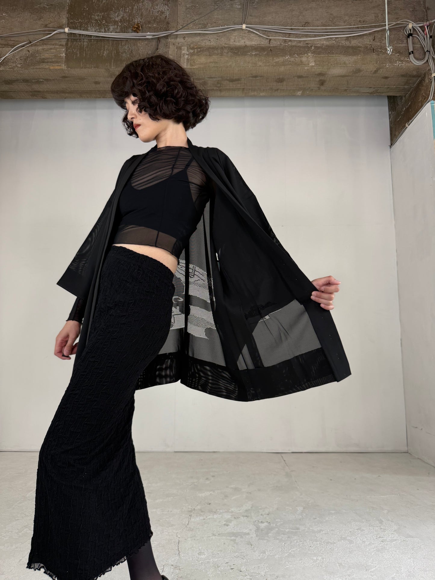 VINTAGE BLACK HAORI SHEER “ro, funade, kamon-tsuta"
