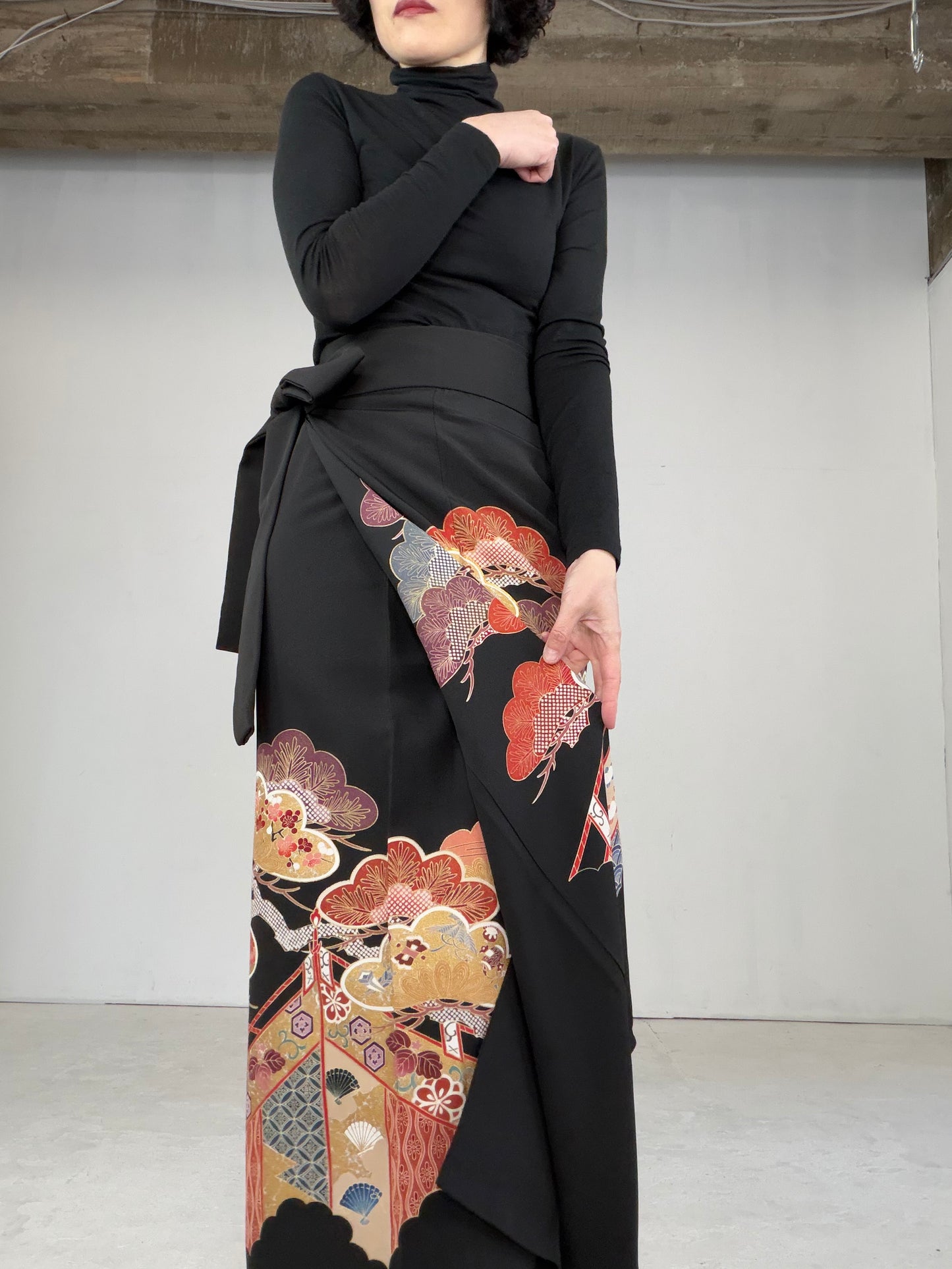 EDO-ZUMA SKIRT UPCYCLED FROM JAPANESE KIMONO "EDO022"