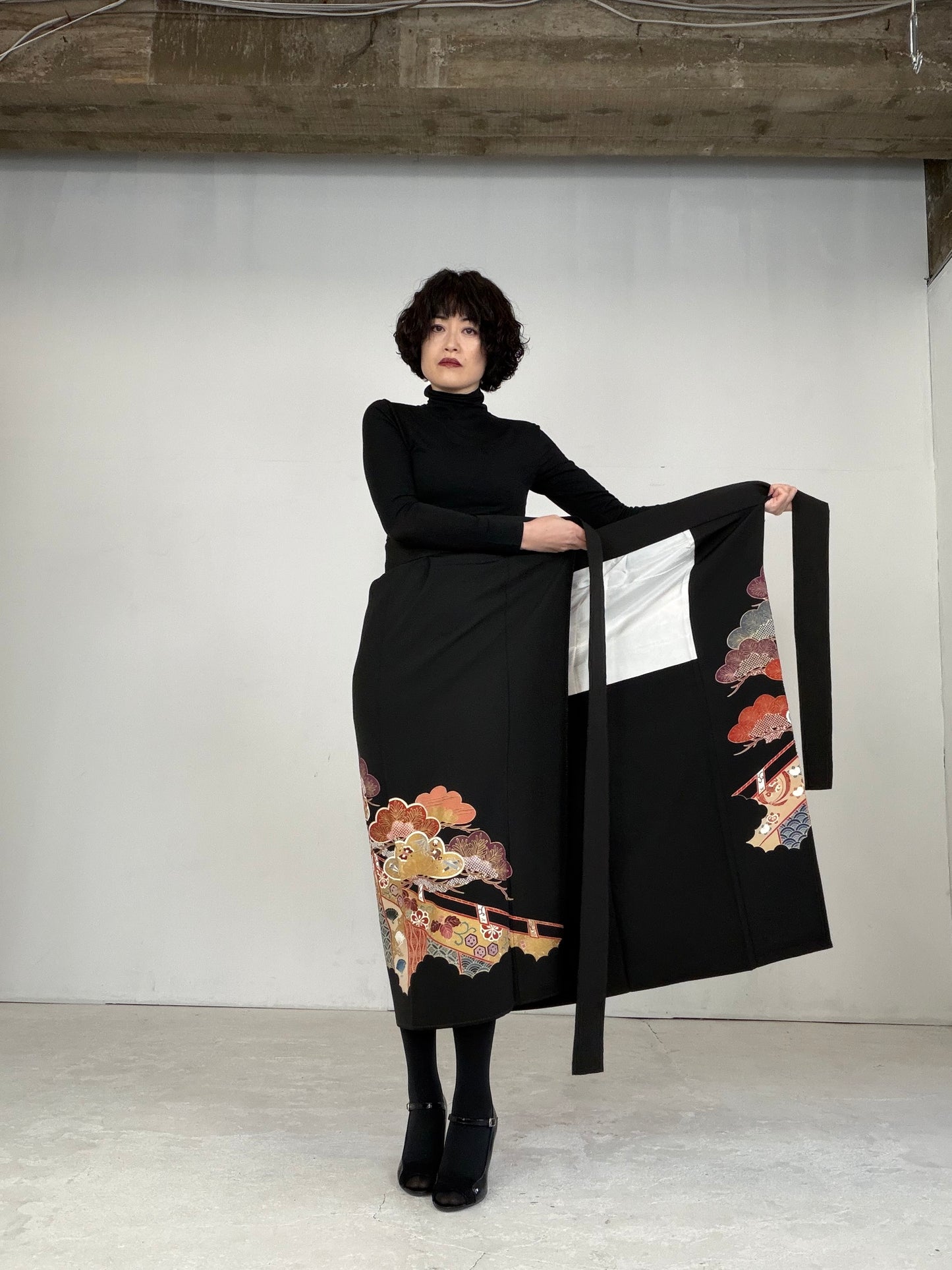 EDO-ZUMA SKIRT UPCYCLED FROM JAPANESE KIMONO "EDO022"