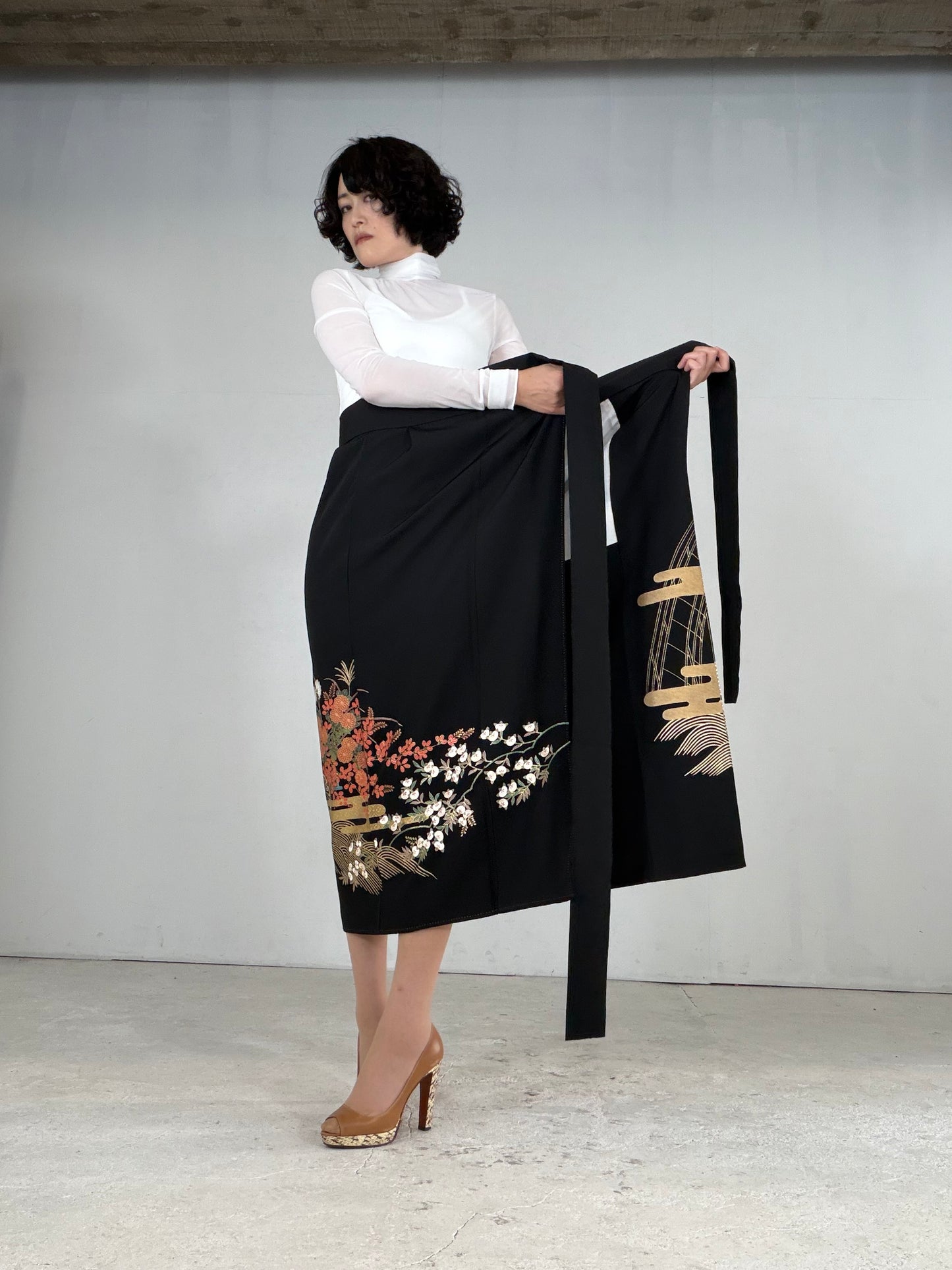 EDO-ZUMA SKIRT UPCYCLED FROM JAPANESE KIMONO "EDO053"