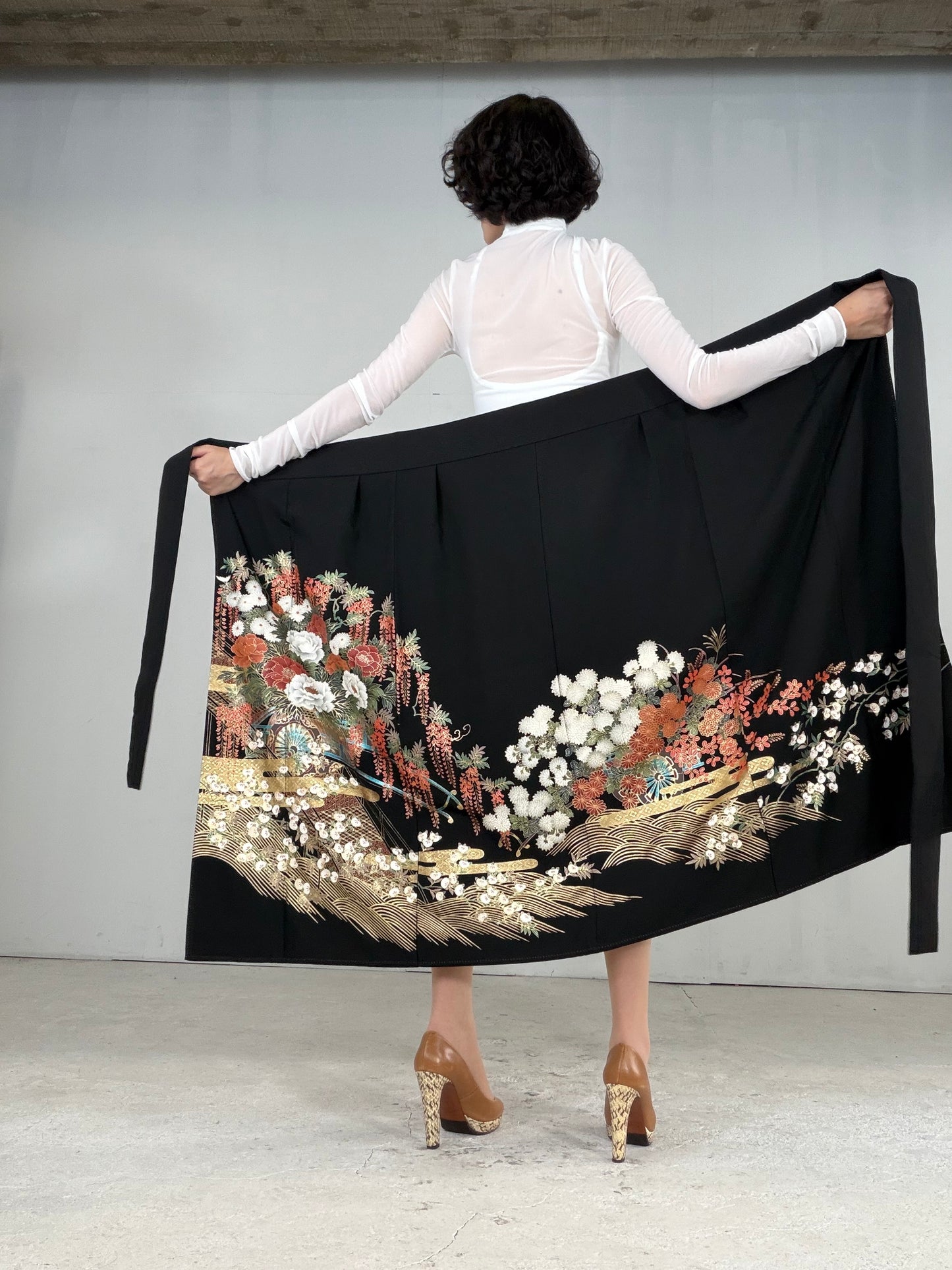 EDO-ZUMA SKIRT UPCYCLED FROM JAPANESE KIMONO "EDO053"