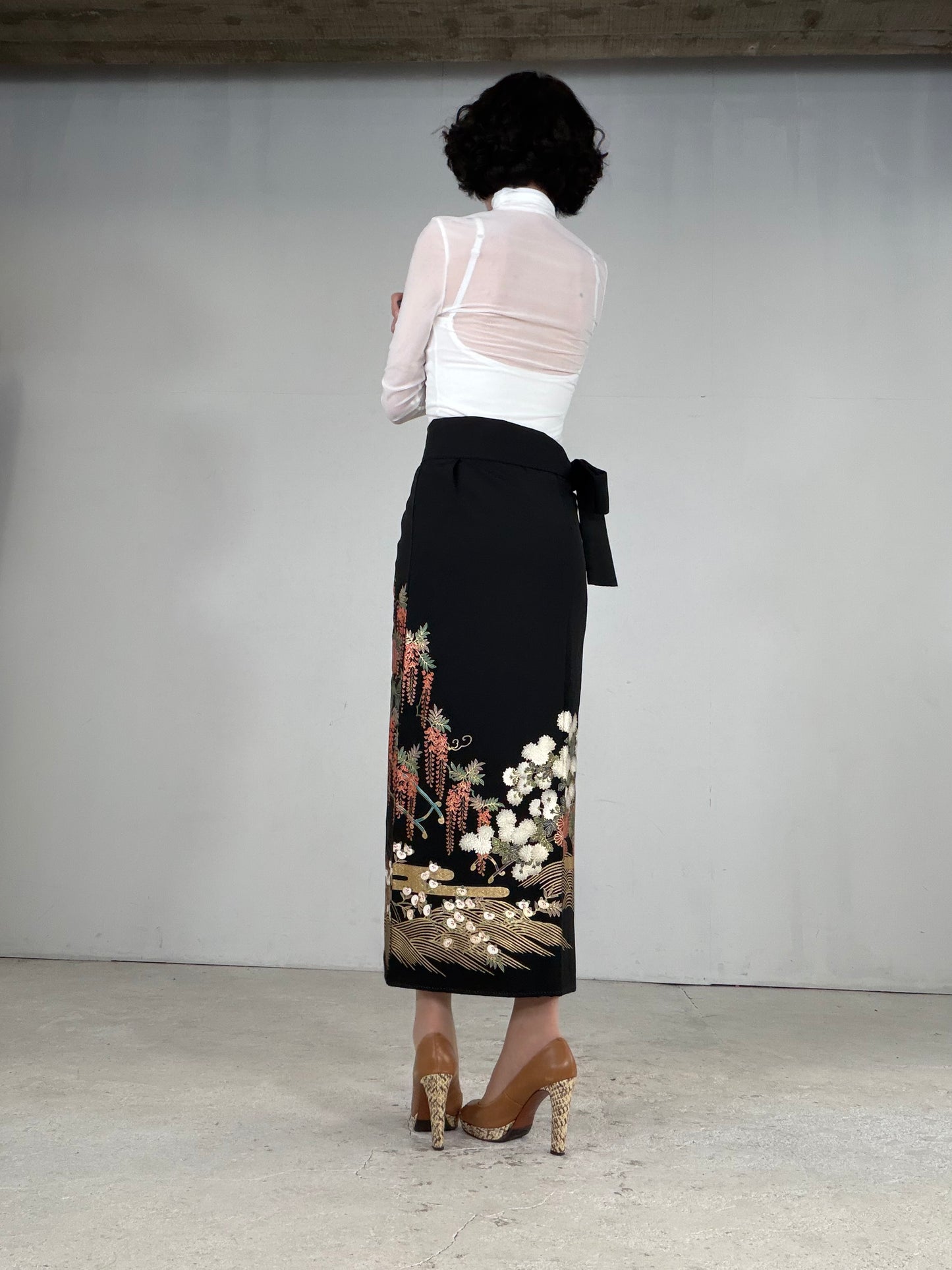 EDO-ZUMA SKIRT UPCYCLED FROM JAPANESE KIMONO "EDO053"