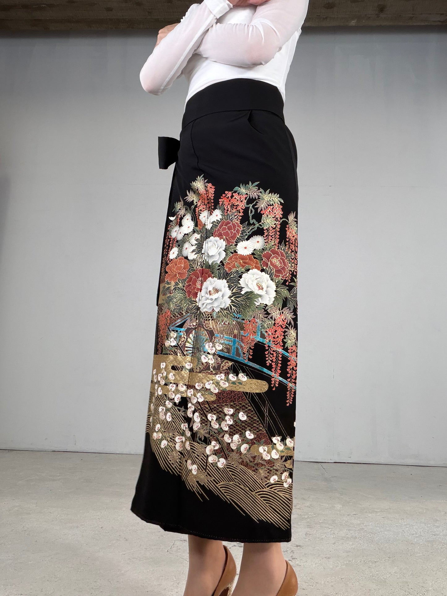 EDO-ZUMA SKIRT UPCYCLED FROM JAPANESE KIMONO "EDO053"