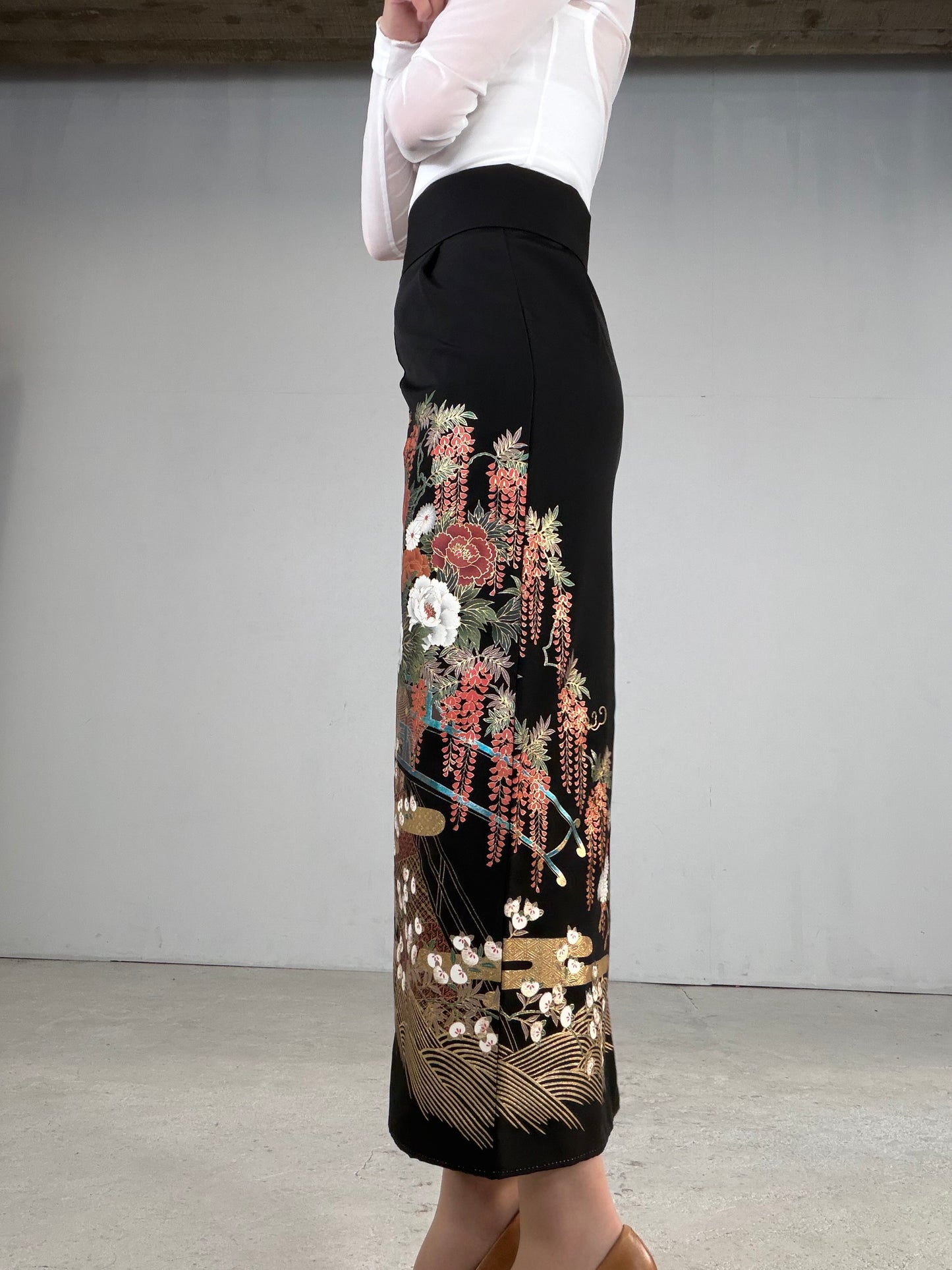 EDO-ZUMA SKIRT UPCYCLED FROM JAPANESE KIMONO "EDO053"