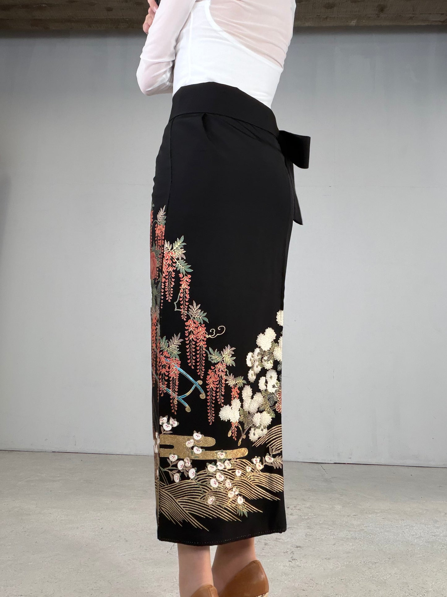 EDO-ZUMA SKIRT UPCYCLED FROM JAPANESE KIMONO "EDO053"
