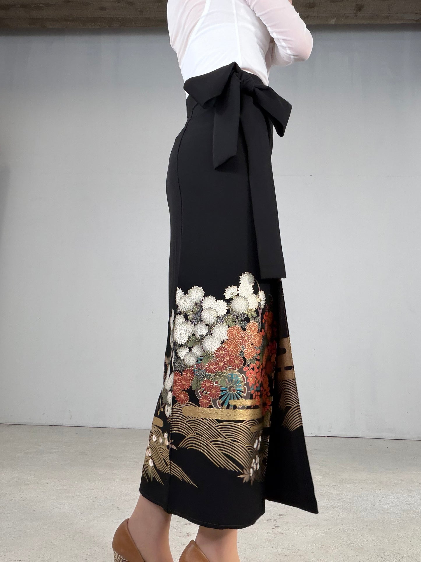 EDO-ZUMA SKIRT UPCYCLED FROM JAPANESE KIMONO "EDO053"
