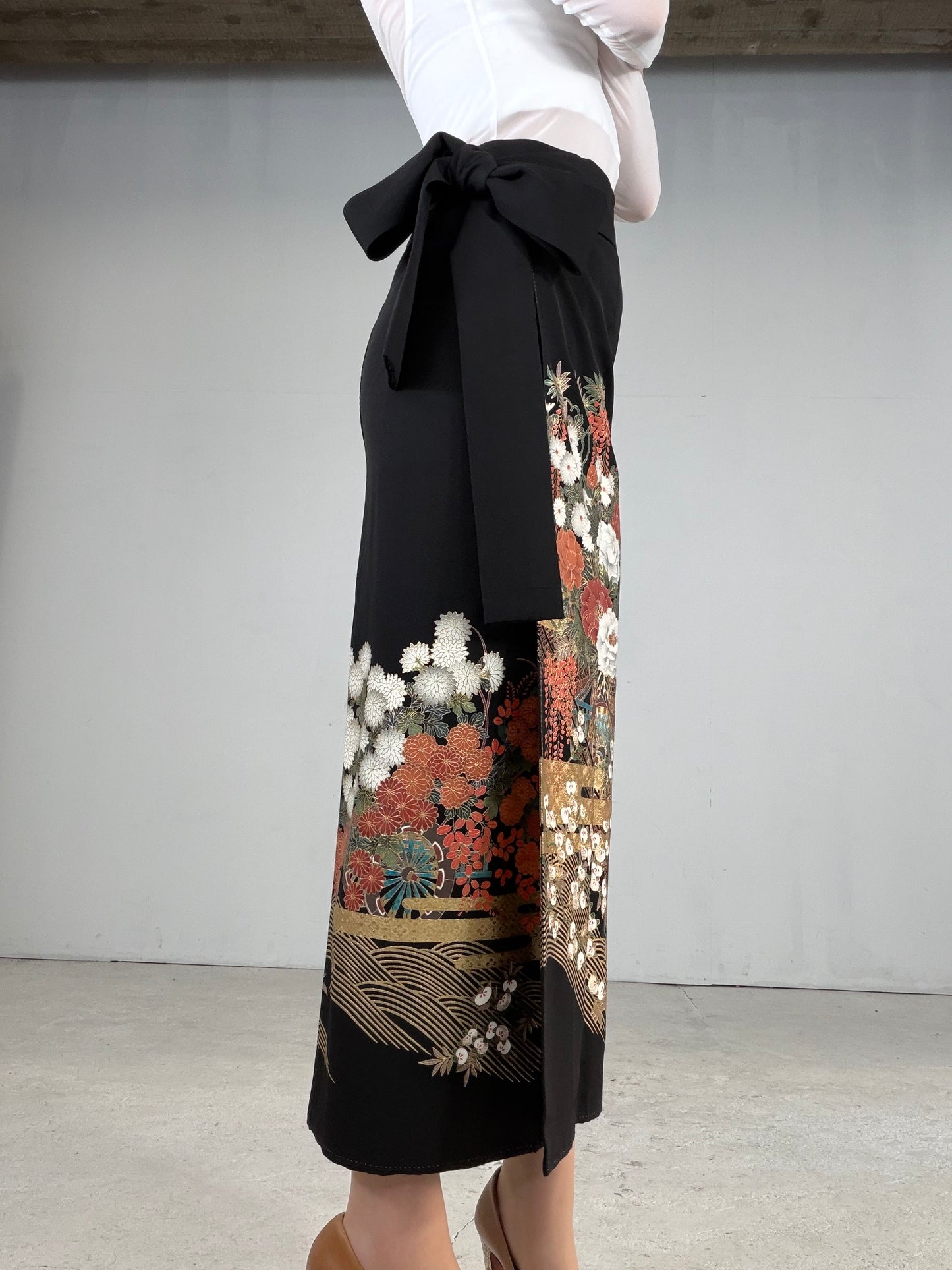 EDO-ZUMA SKIRT UPCYCLED FROM JAPANESE KIMONO "EDO053"