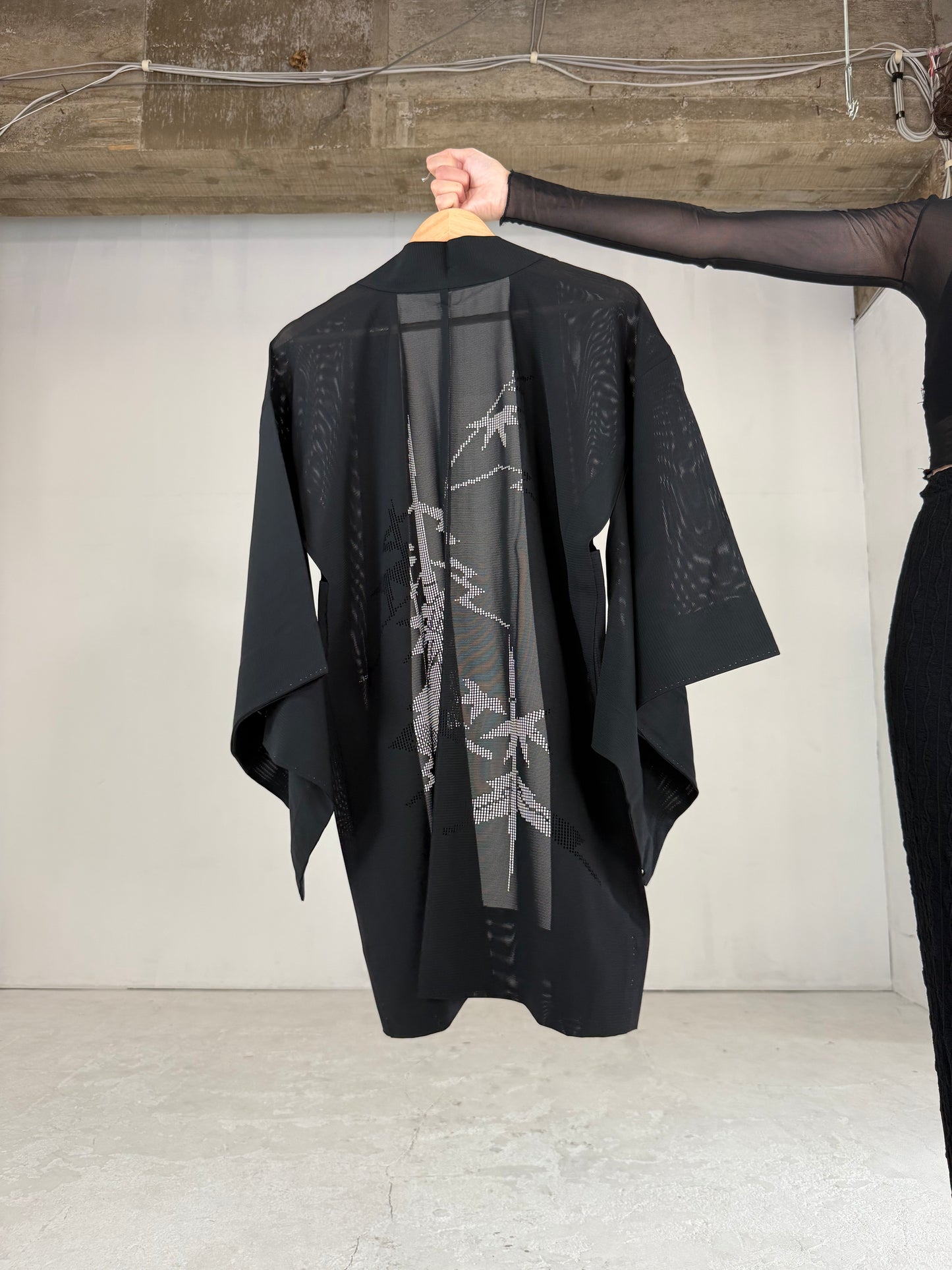 VINTAGE BLACK HAORI SHEER “ro, bamboo-nobiyakani"