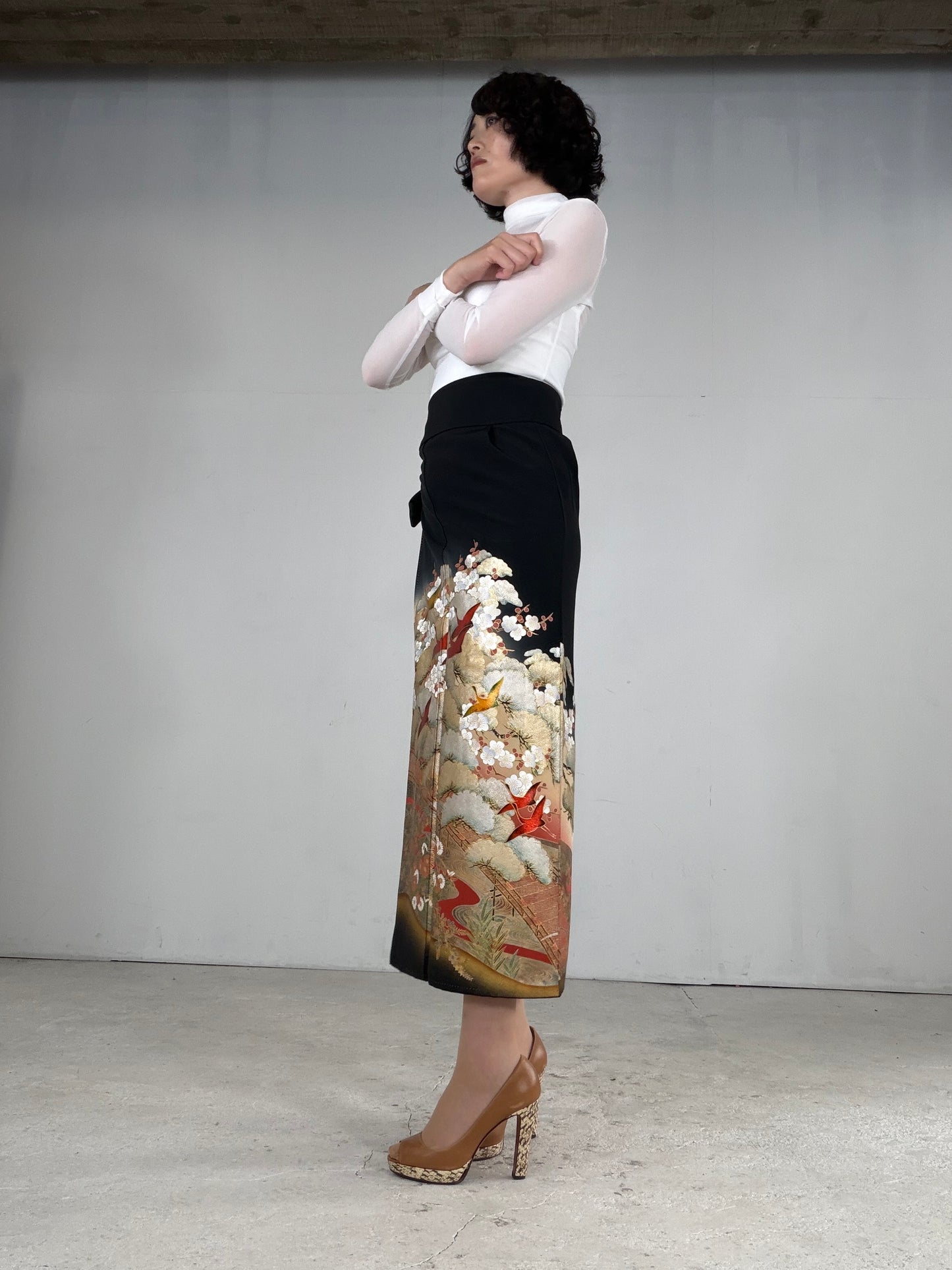 EDO-ZUMA SKIRT UPCYCLED FROM JAPANESE KIMONO "EDO049"