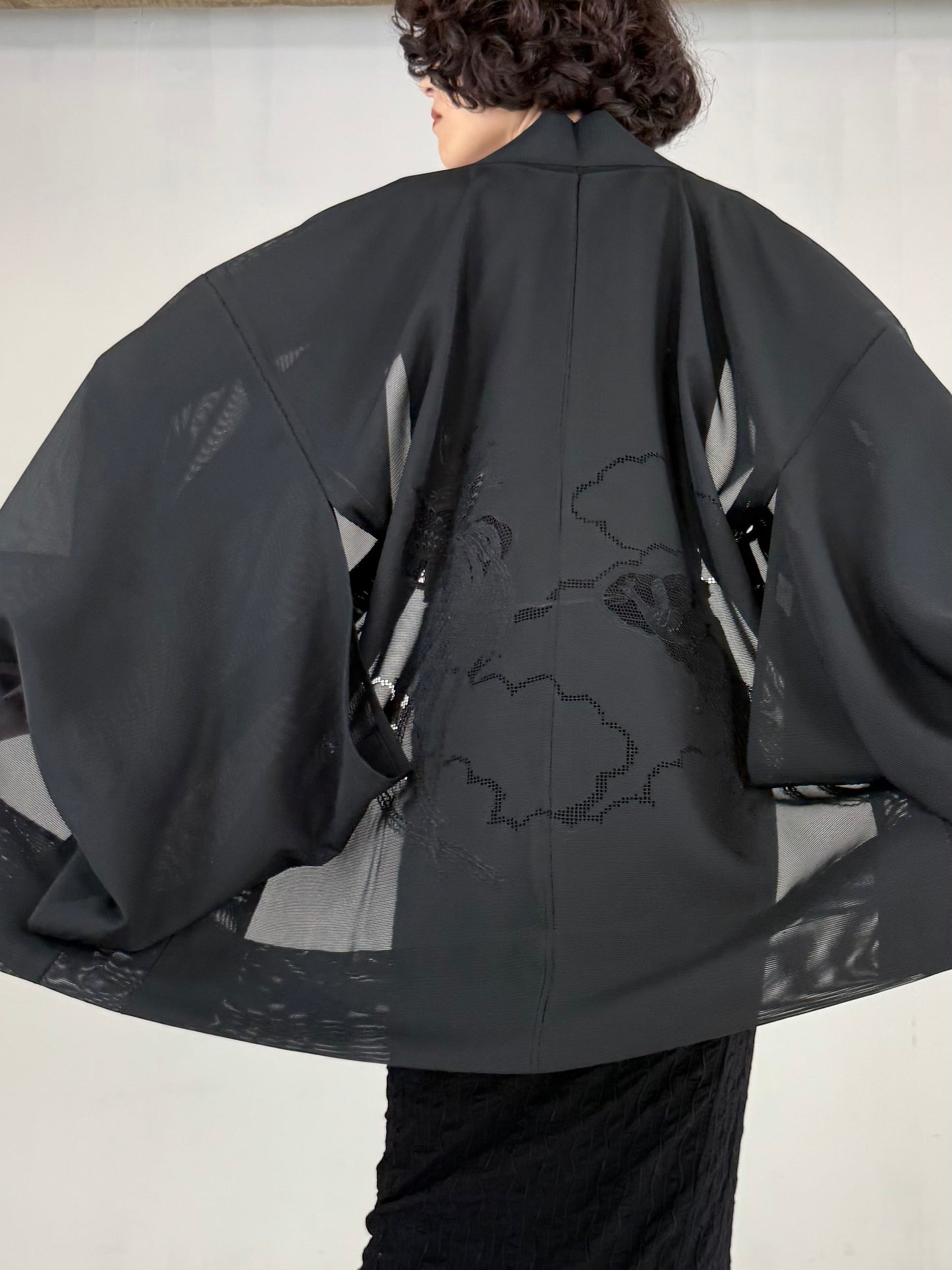 VINTAGE BLACK HAORI SHEER “ro, lace, kujaku"