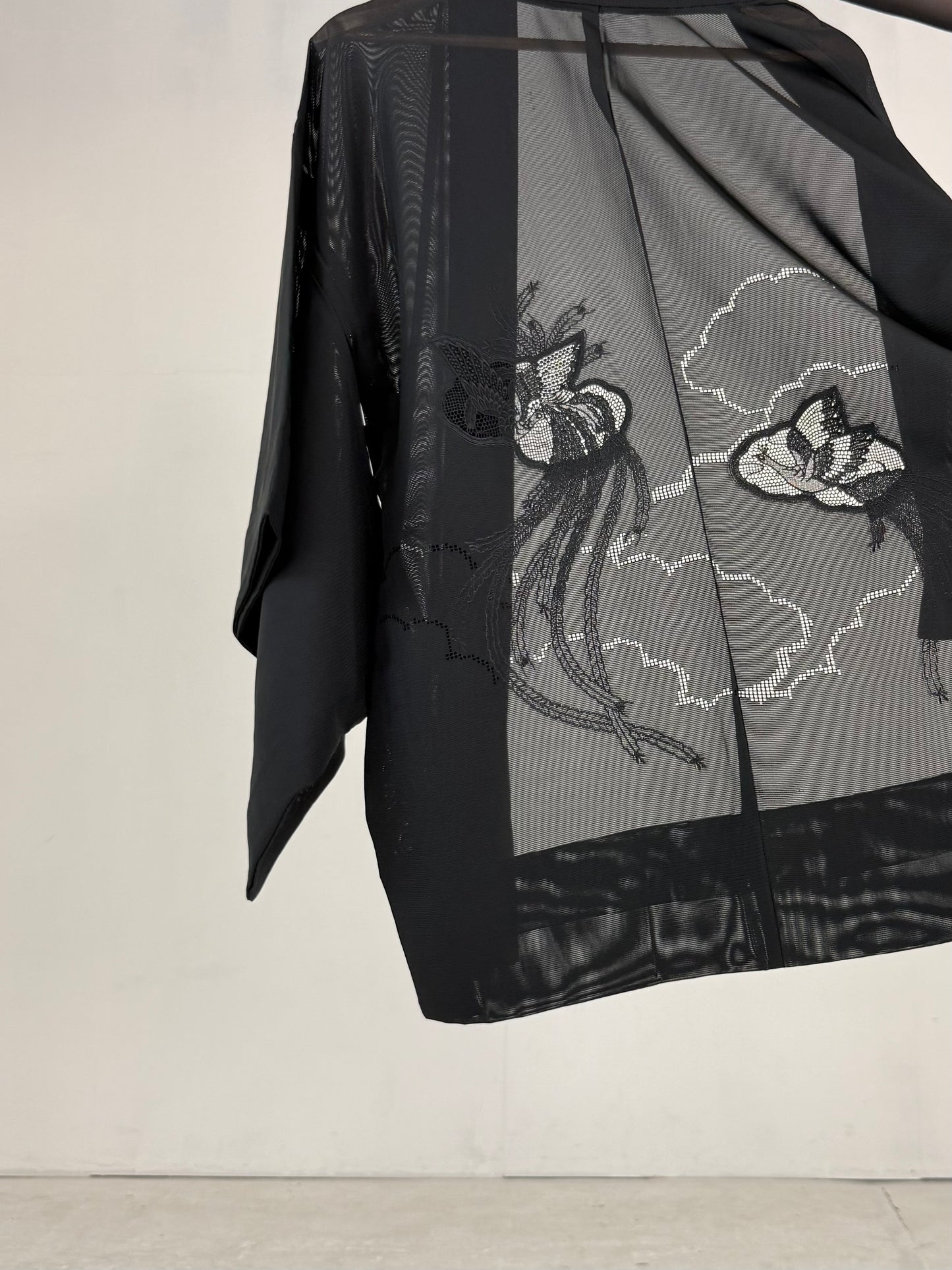 VINTAGE BLACK HAORI SHEER “ro, lace, kujaku"