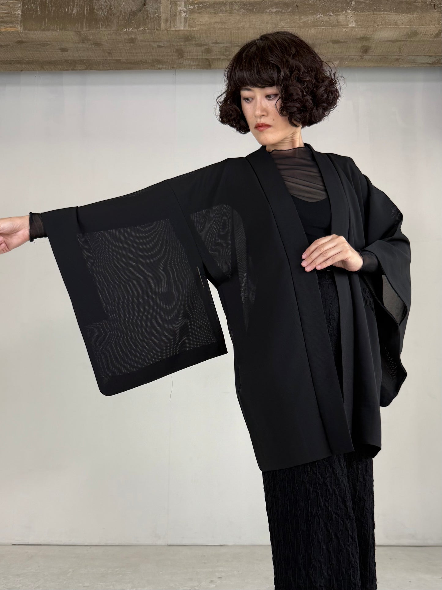 VINTAGE BLACK HAORI SHEER “ro, mountain"