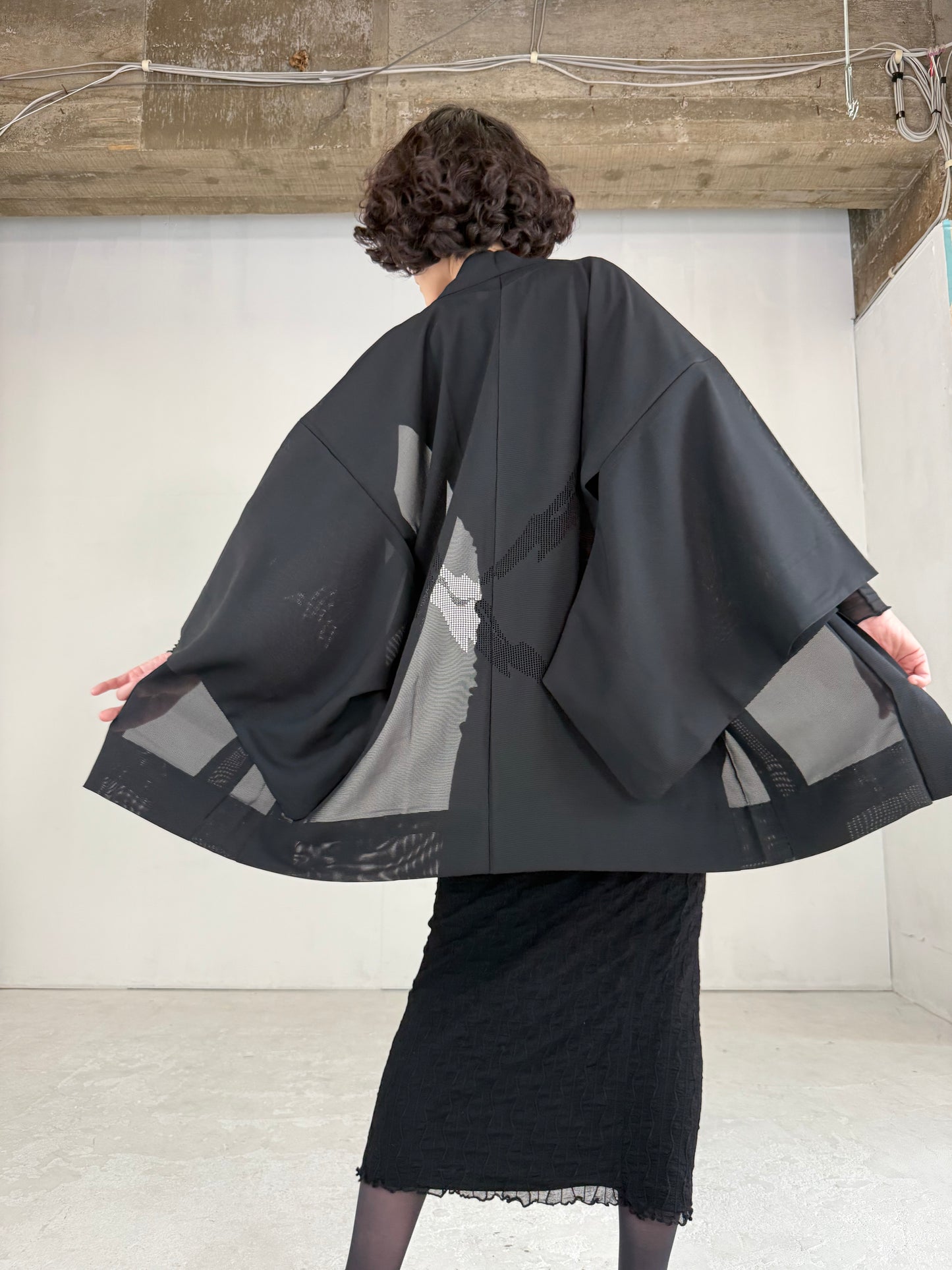 VINTAGE BLACK HAORI SHEER “ro, mountain"