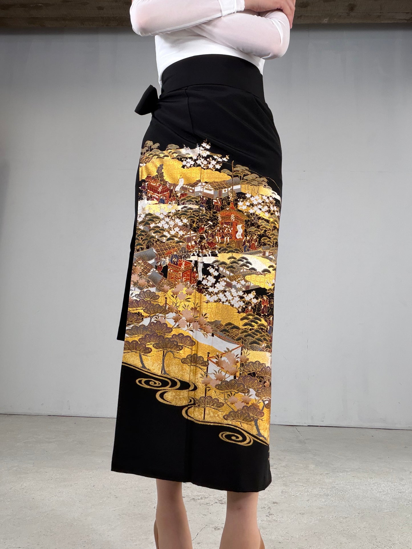 EDO-ZUMA SKIRT UPCYCLED FROM JAPANESE KIMONO "EDO050"