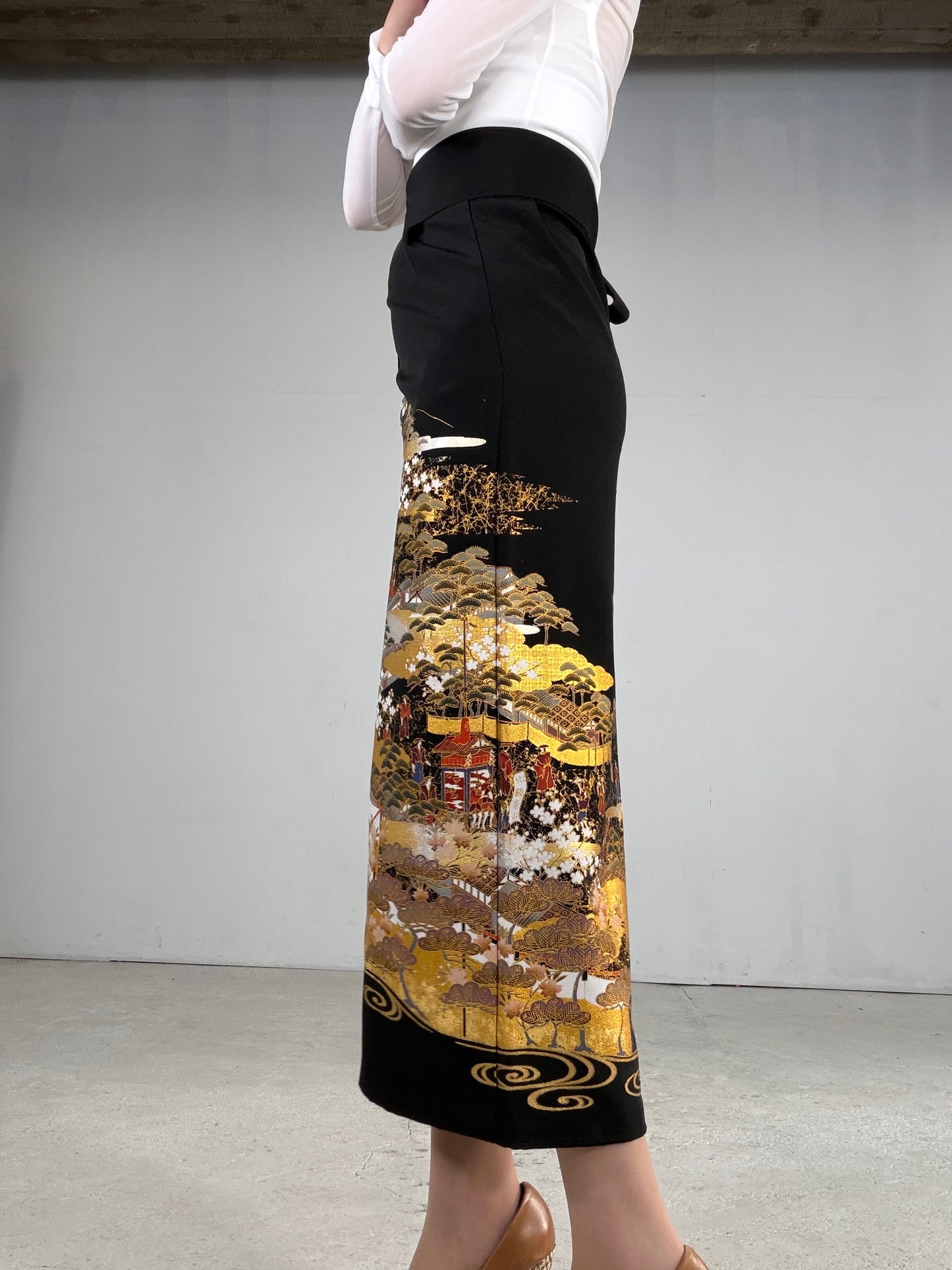 EDO-ZUMA SKIRT UPCYCLED FROM JAPANESE KIMONO "EDO050"