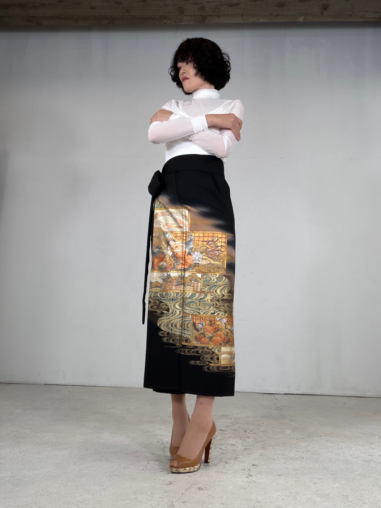 EDO-ZUMA SKIRT UPCYCLED FROM JAPANESE KIMONO "EDO051"