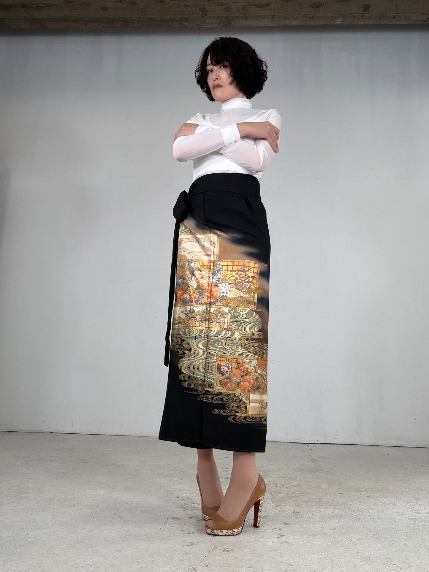 EDO-ZUMA SKIRT UPCYCLED FROM JAPANESE KIMONO "EDO051"