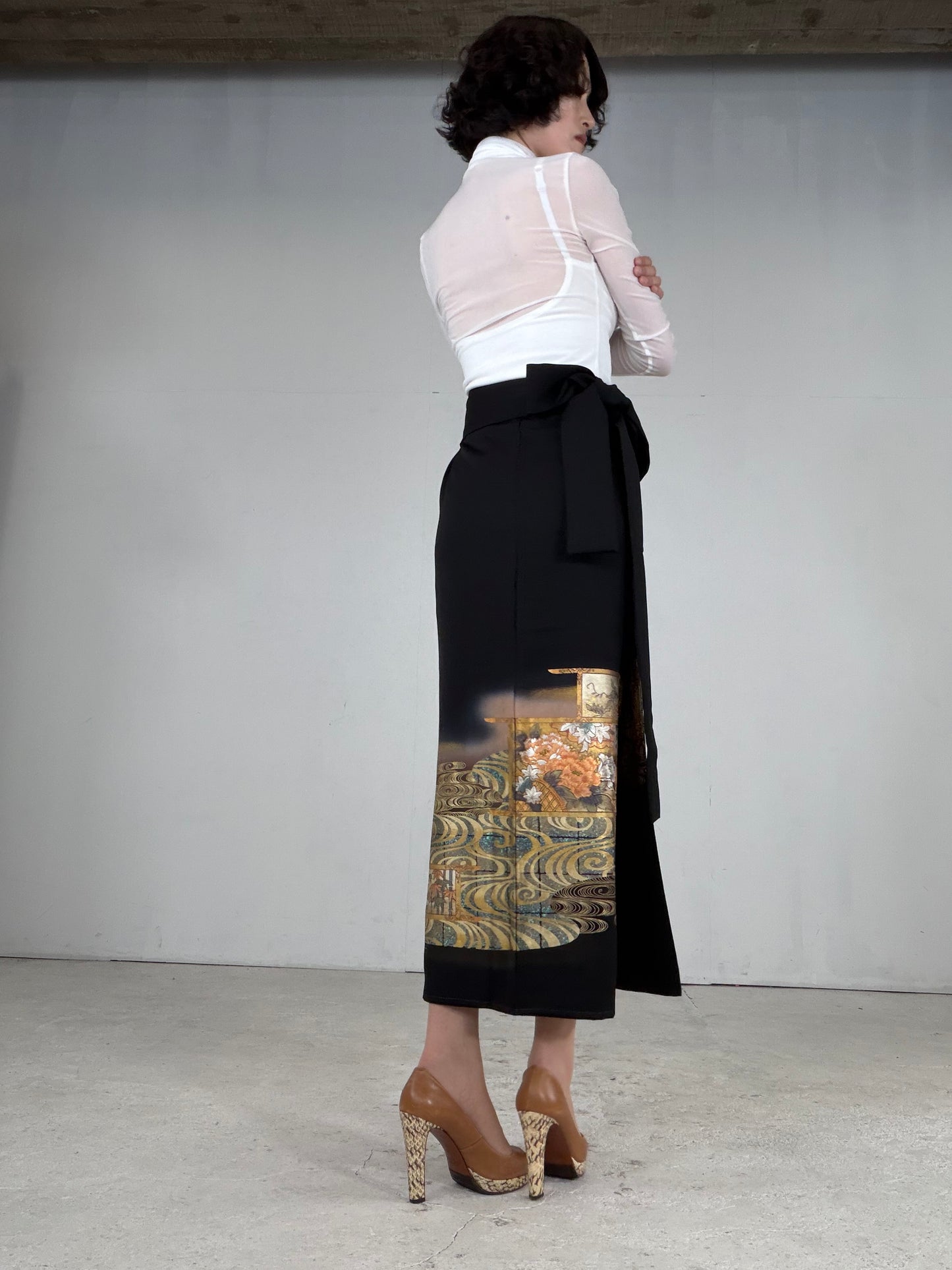 EDO-ZUMA SKIRT UPCYCLED FROM JAPANESE KIMONO "EDO051"