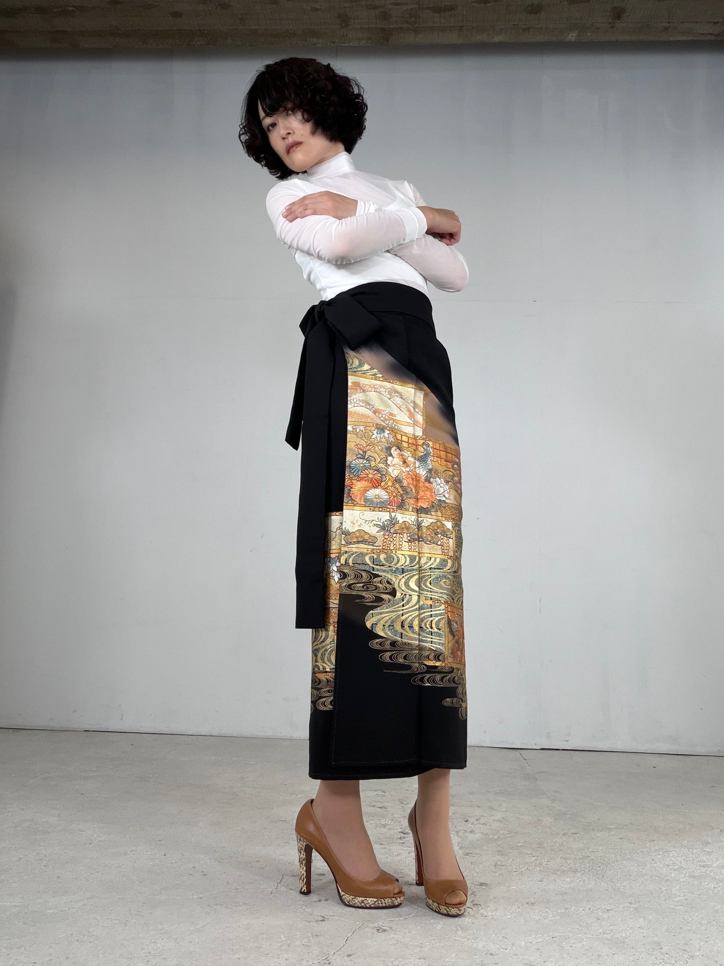 EDO-ZUMA SKIRT UPCYCLED FROM JAPANESE KIMONO "EDO051"