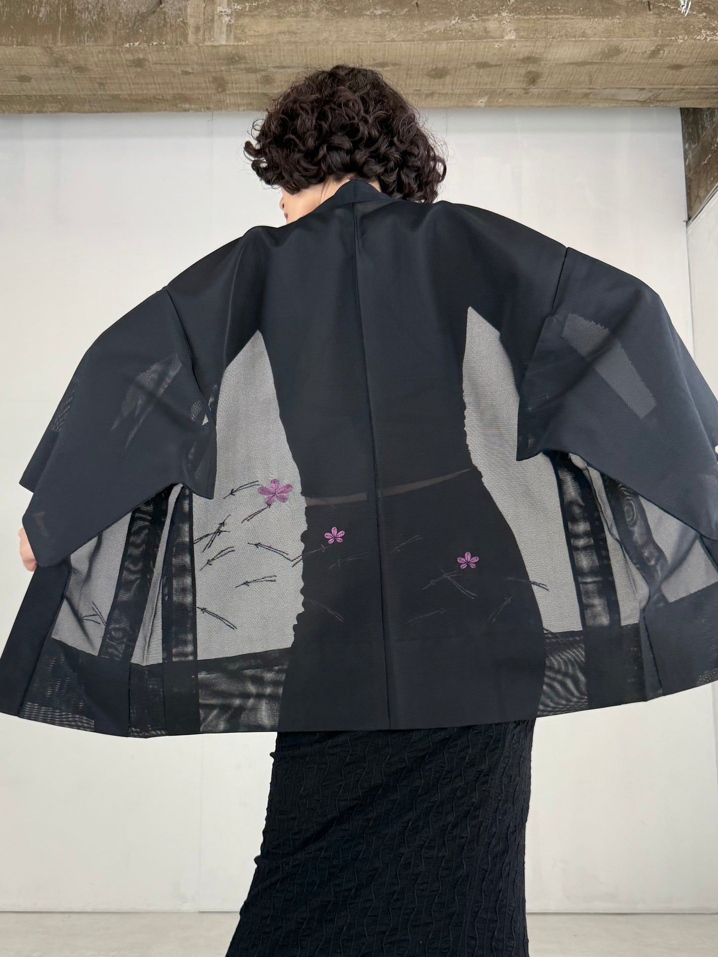 VINTAGE BLACK HAORI SHEER “ro, flower, embroidery"
