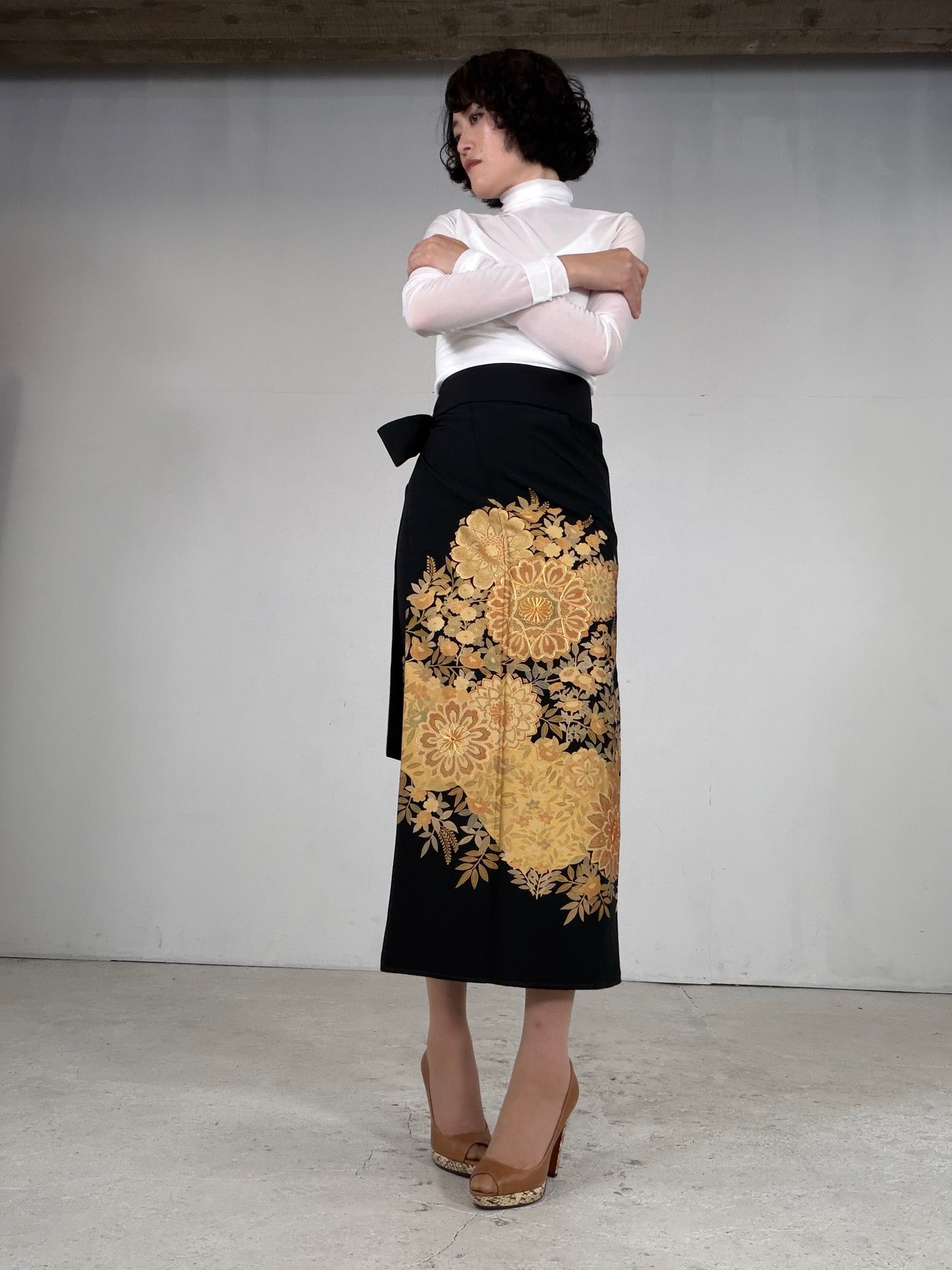 EDO-ZUMA SKIRT UPCYCLED FROM JAPANESE KIMONO "EDO052"
