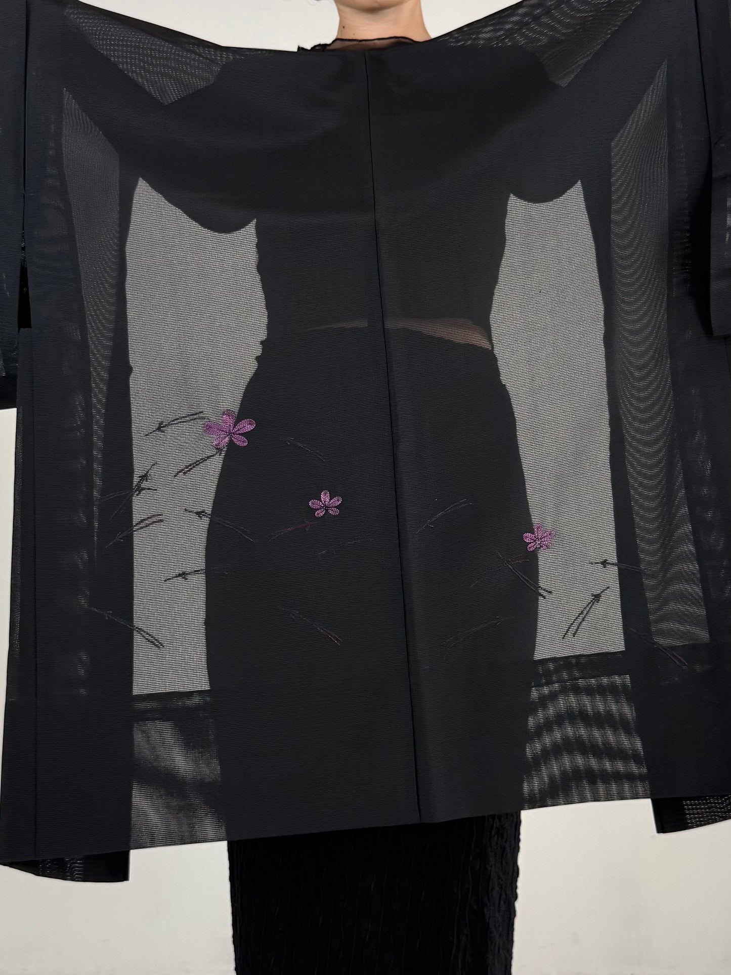 VINTAGE BLACK HAORI SHEER “ro, flower, embroidery"