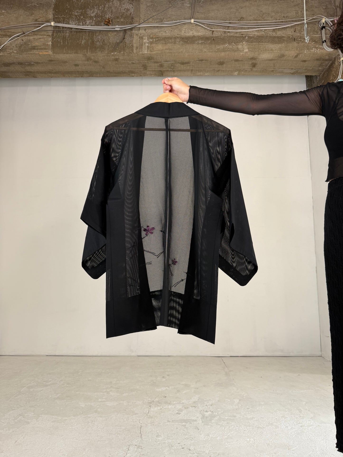 VINTAGE BLACK HAORI SHEER “ro, flower, embroidery"