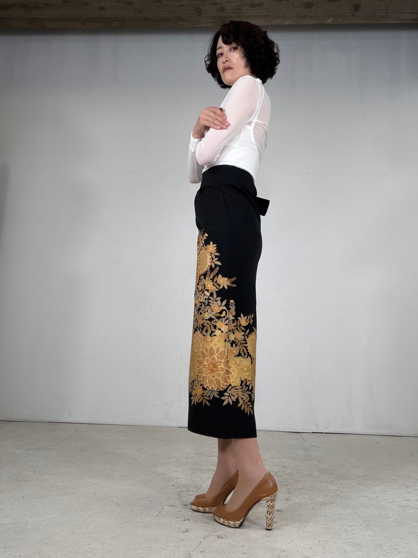 EDO-ZUMA SKIRT UPCYCLED FROM JAPANESE KIMONO "EDO052"
