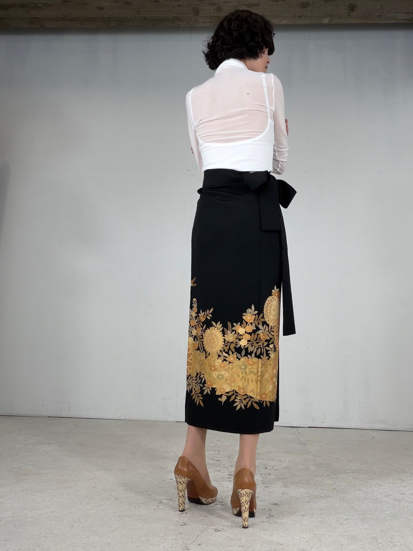 EDO-ZUMA SKIRT UPCYCLED FROM JAPANESE KIMONO "EDO052"