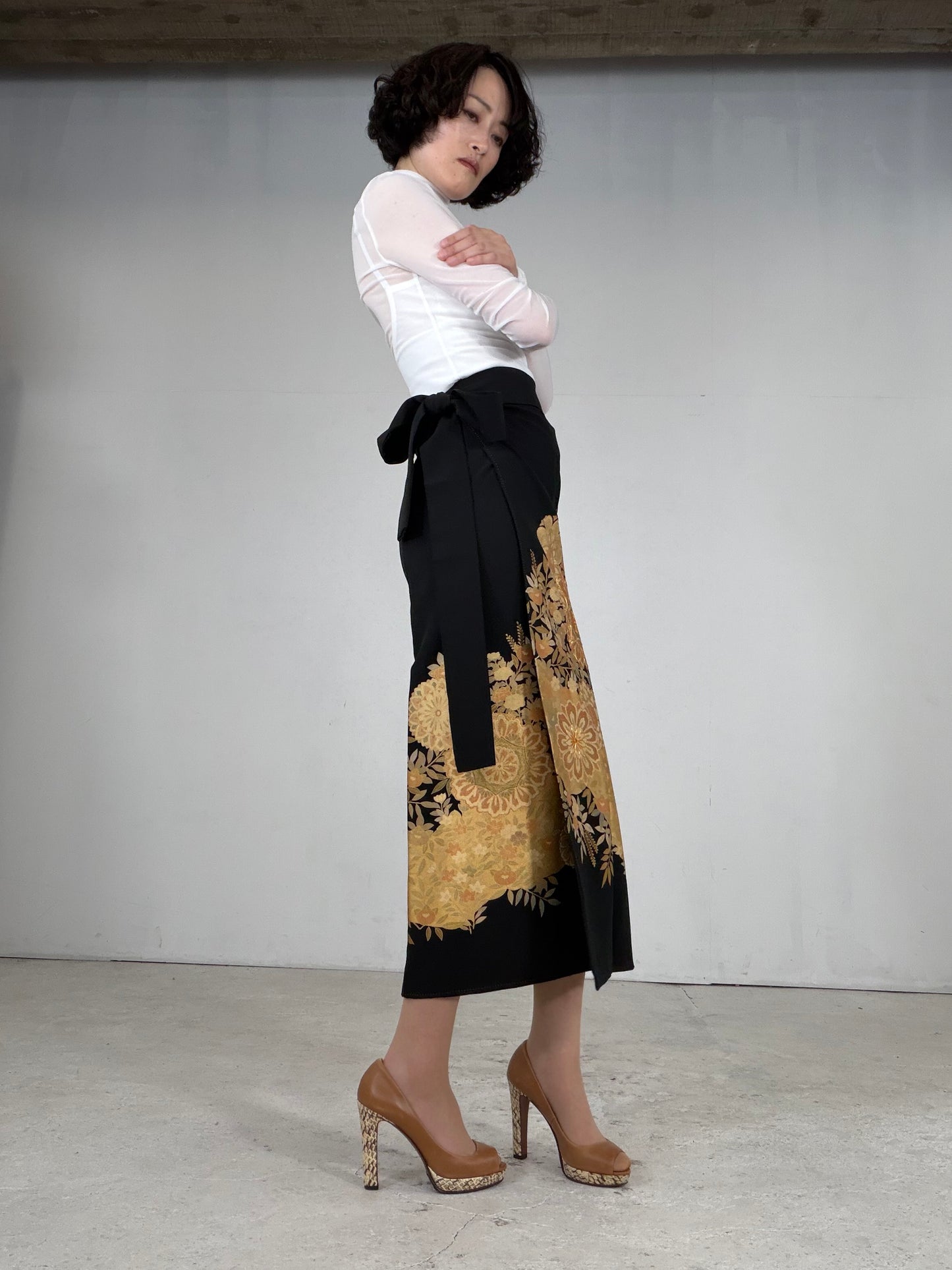 EDO-ZUMA SKIRT UPCYCLED FROM JAPANESE KIMONO "EDO052"