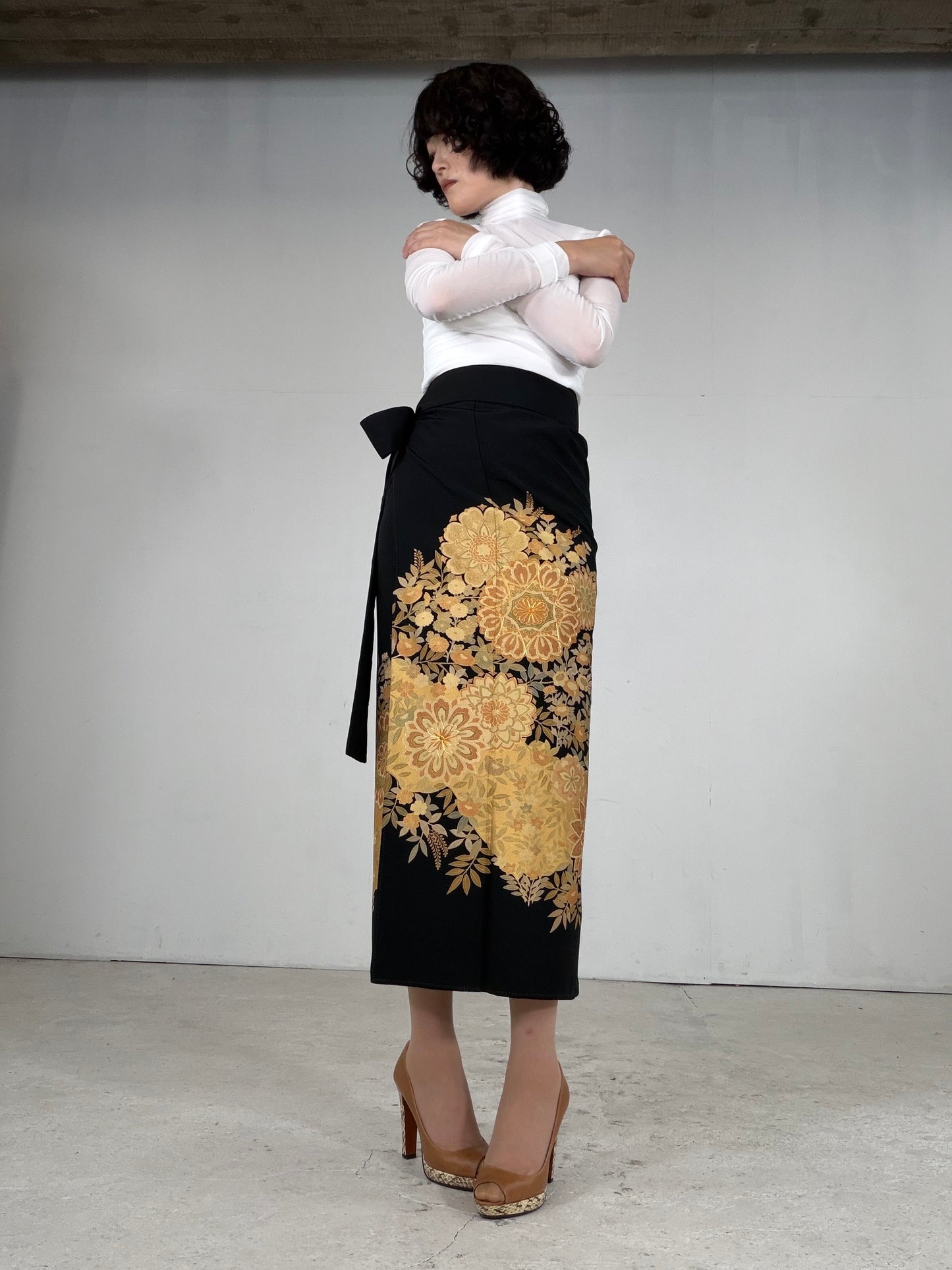 EDO-ZUMA SKIRT UPCYCLED FROM JAPANESE KIMONO "EDO052"