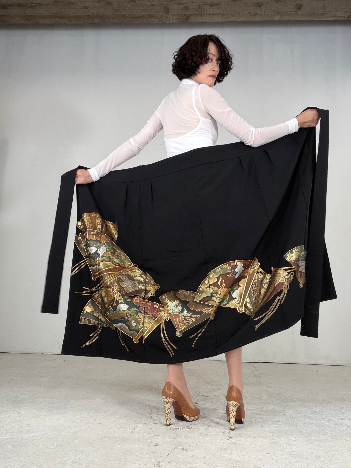EDO-ZUMA SKIRT UPCYCLED FROM JAPANESE KIMONO "EDO054"