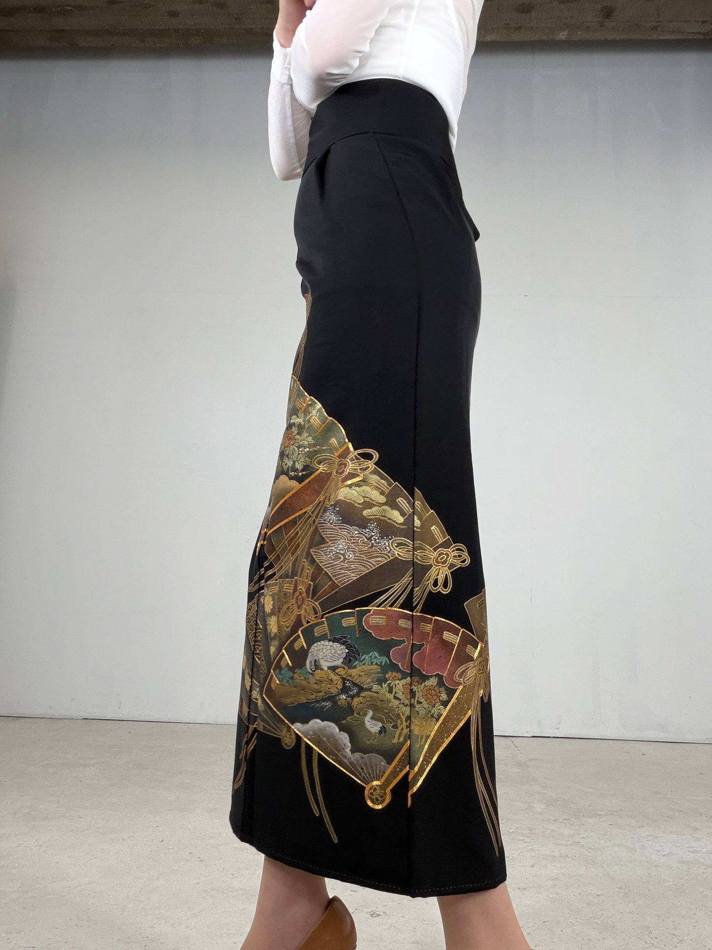 EDO-ZUMA SKIRT UPCYCLED FROM JAPANESE KIMONO "EDO054"
