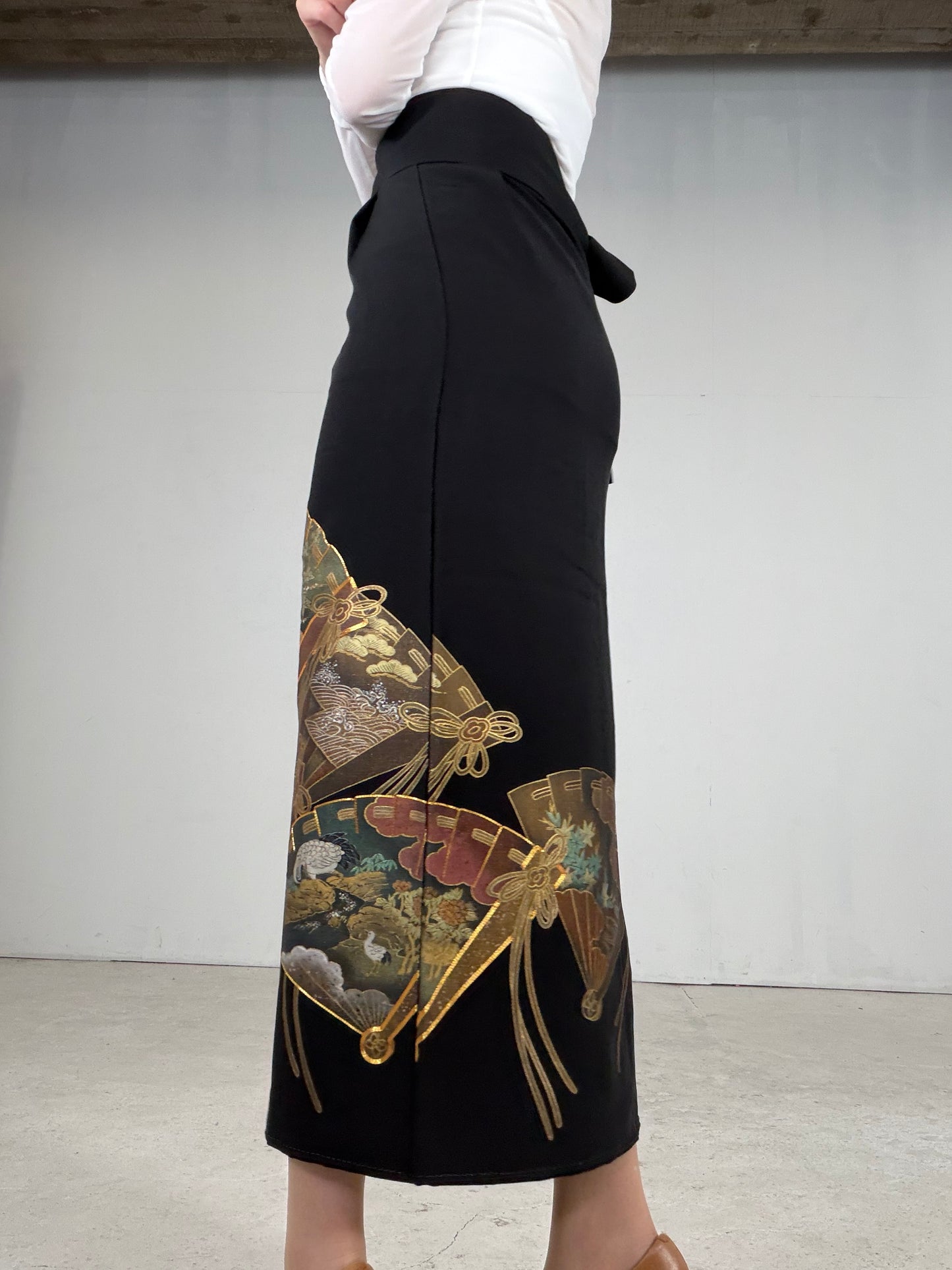 EDO-ZUMA SKIRT UPCYCLED FROM JAPANESE KIMONO "EDO054"