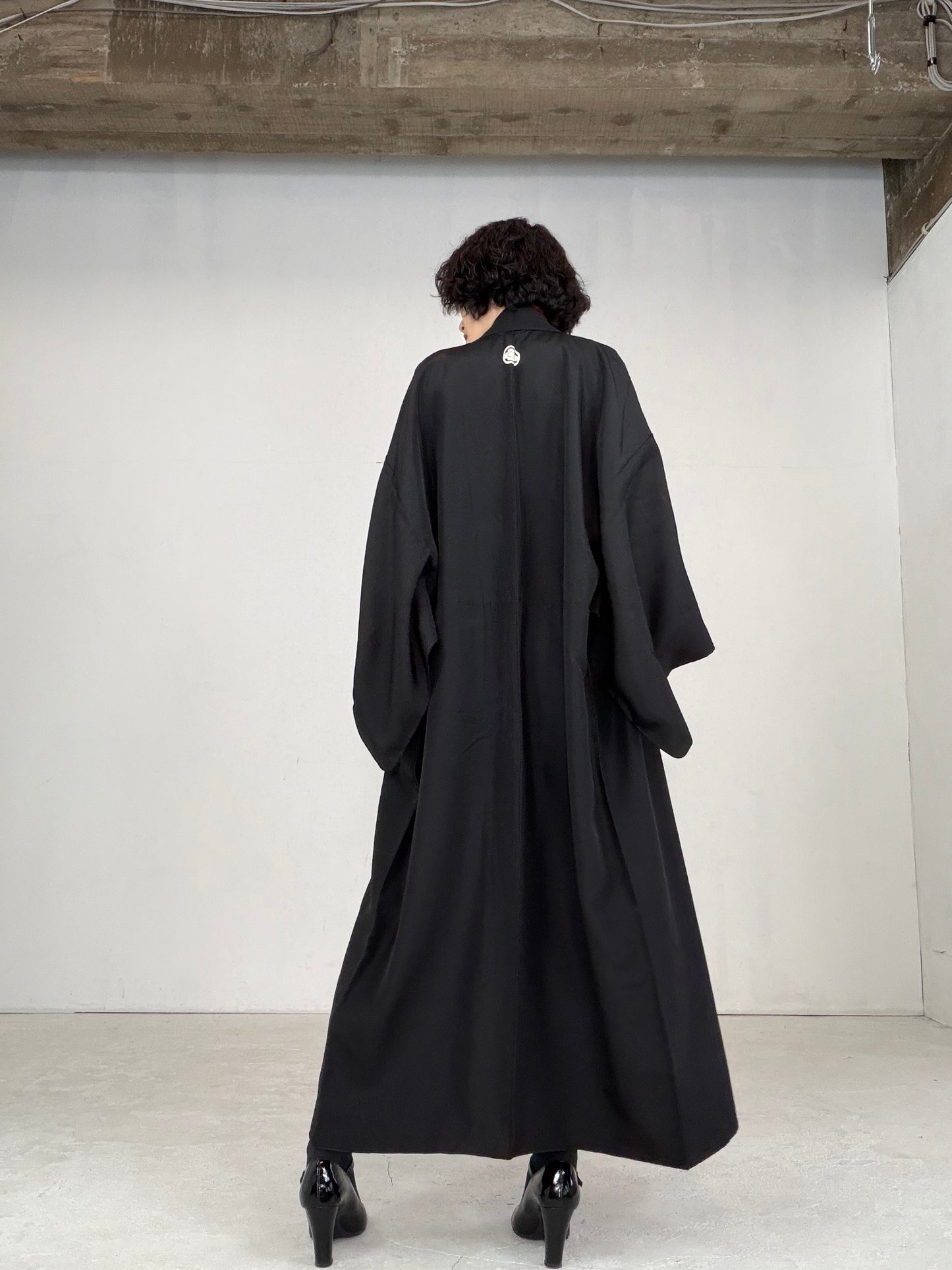 VINTAGE BLACK KIMONO MONTSUKI " KUK003"*damage